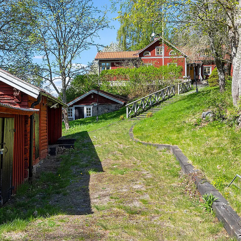 View image 60