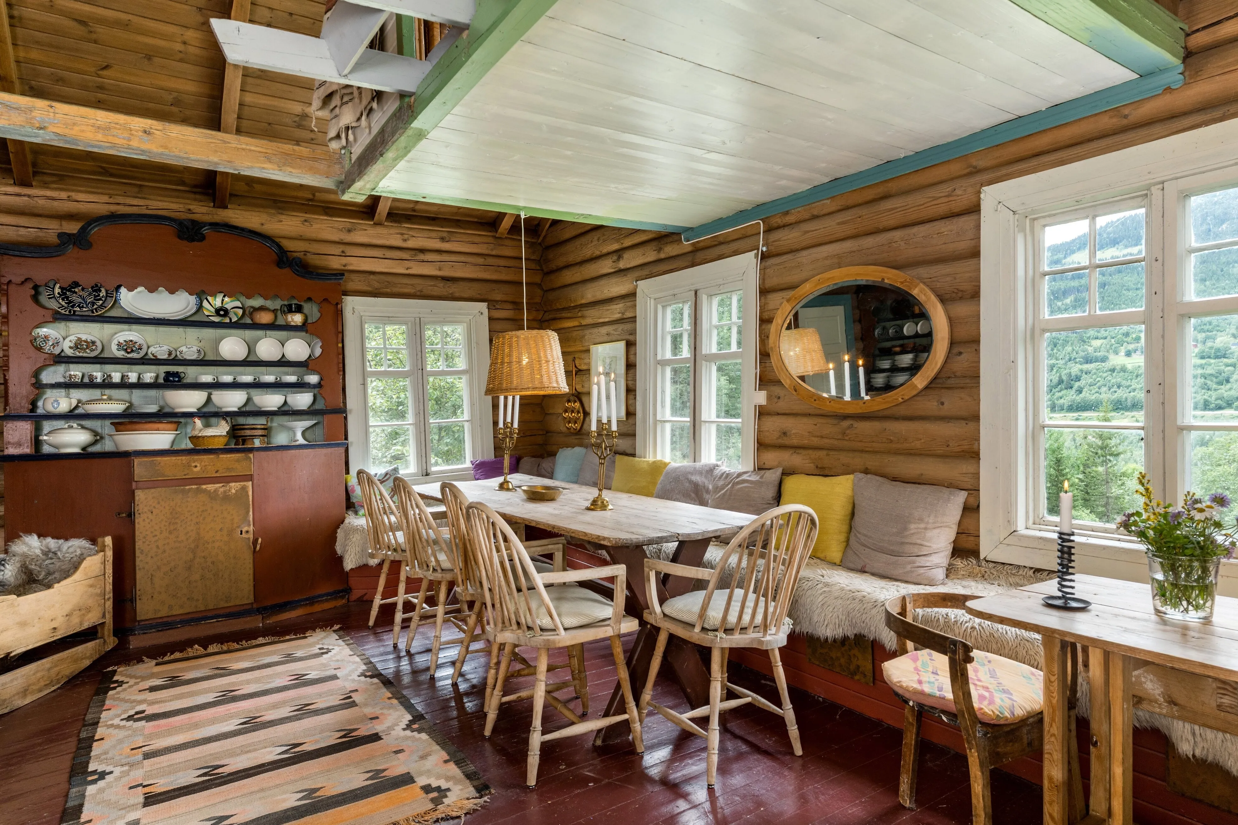 1927 Farmhouse with Expansive Grounds and Workshop in Gol, Norway - View image 9 of 40