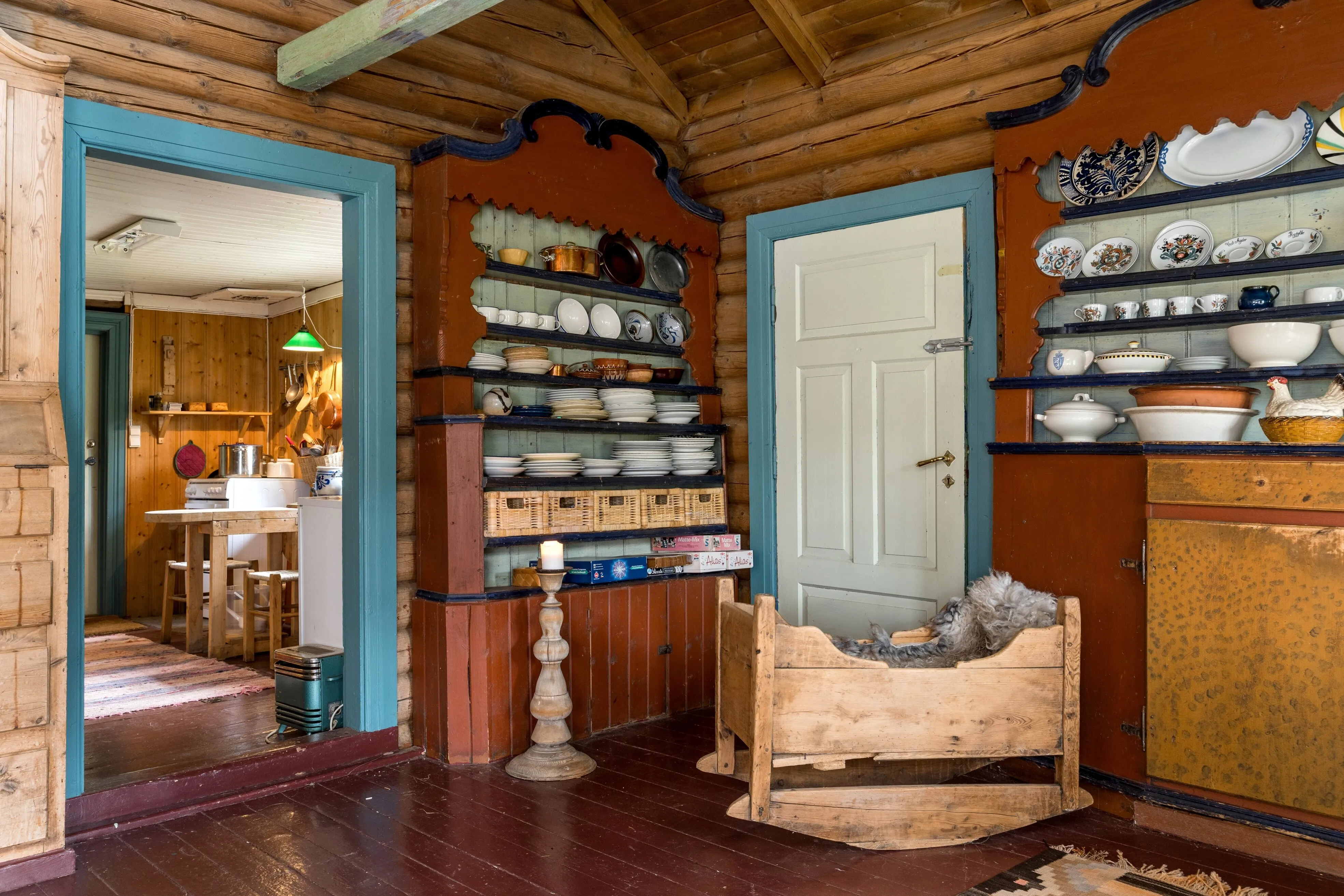 1927 Farmhouse with Expansive Grounds and Workshop in Gol, Norway - View image 11 of 40