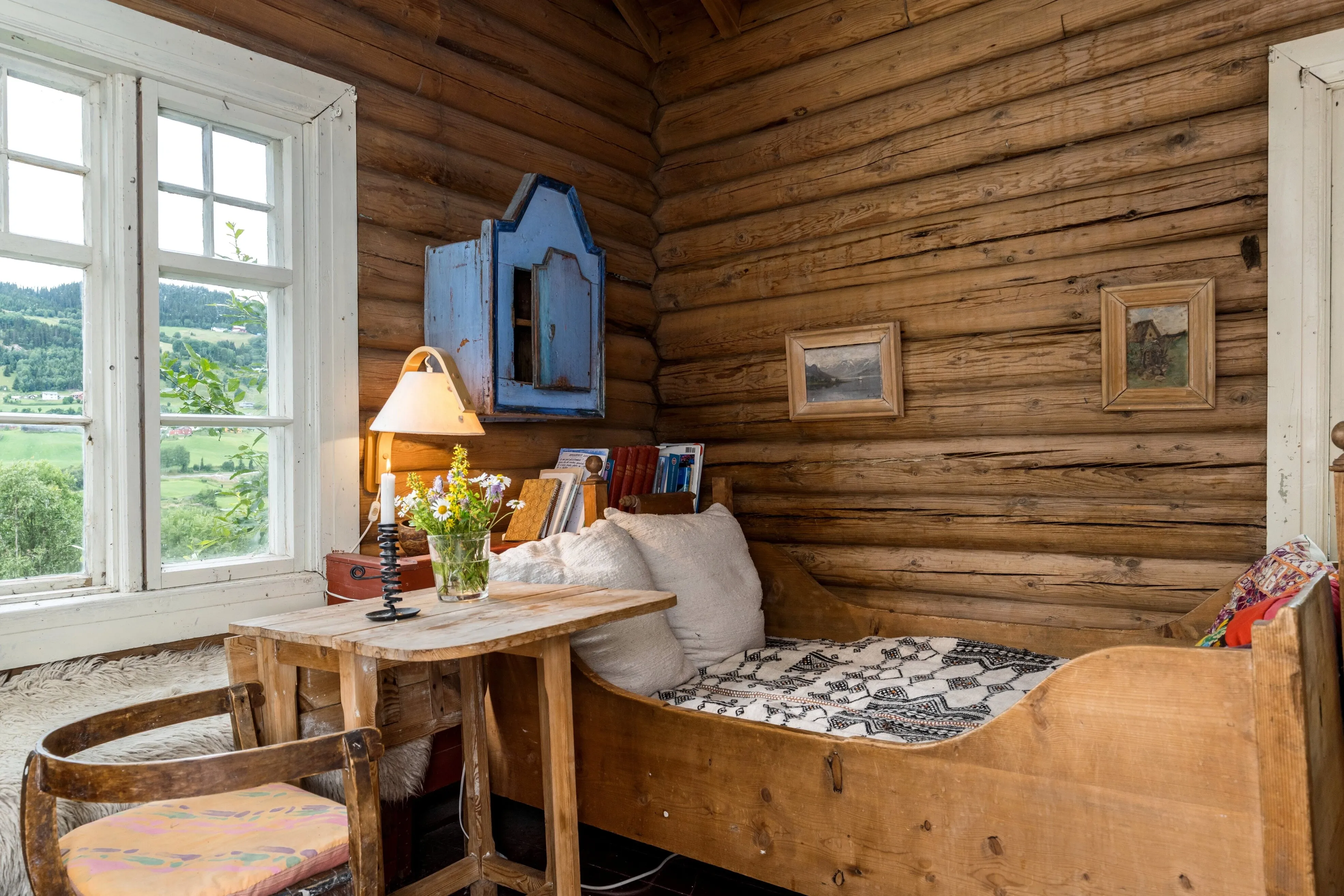 1927 Farmhouse with Expansive Grounds and Workshop in Gol, Norway - View image 12 of 40