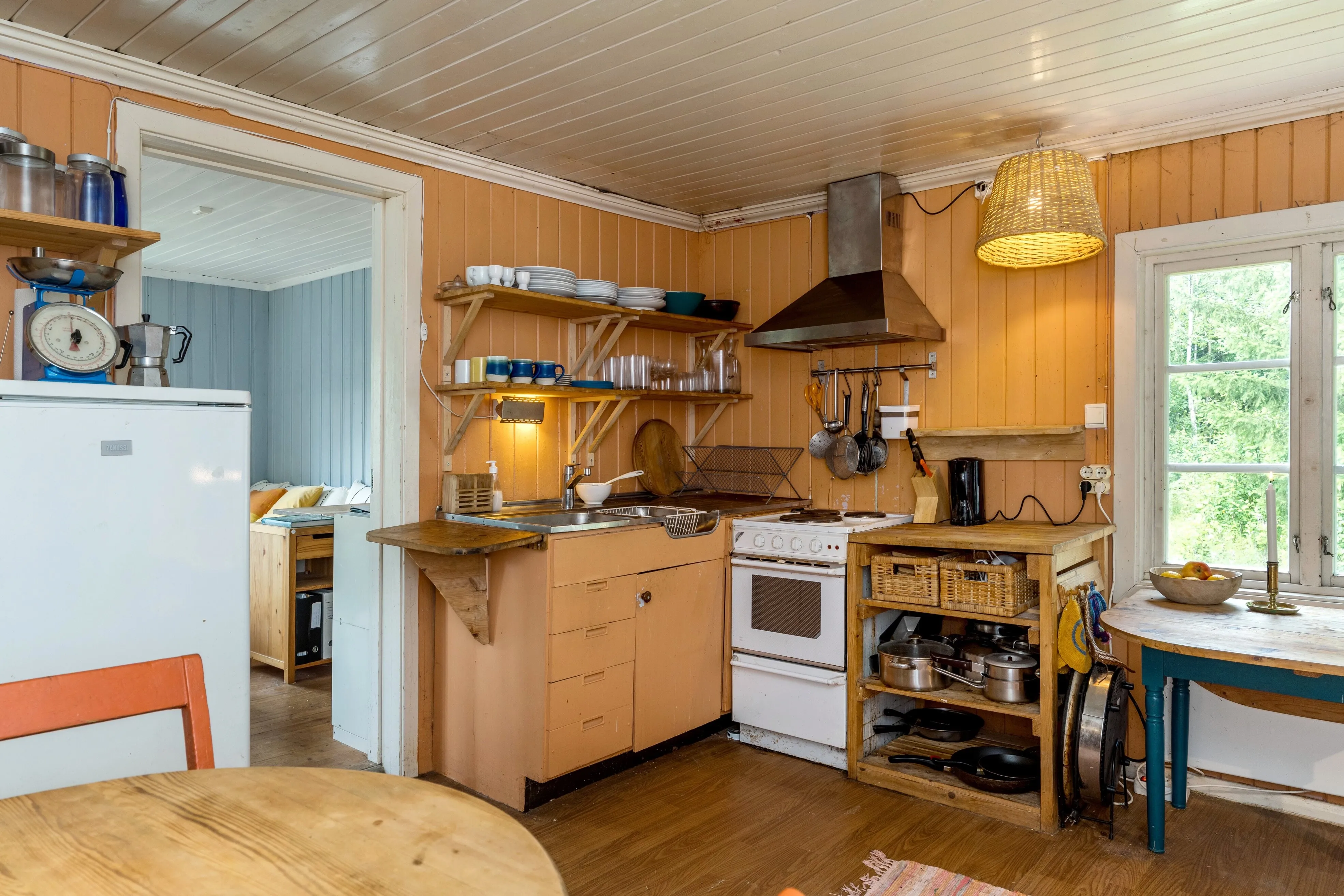 1927 Farmhouse with Expansive Grounds and Workshop in Gol, Norway - View image 25 of 40
