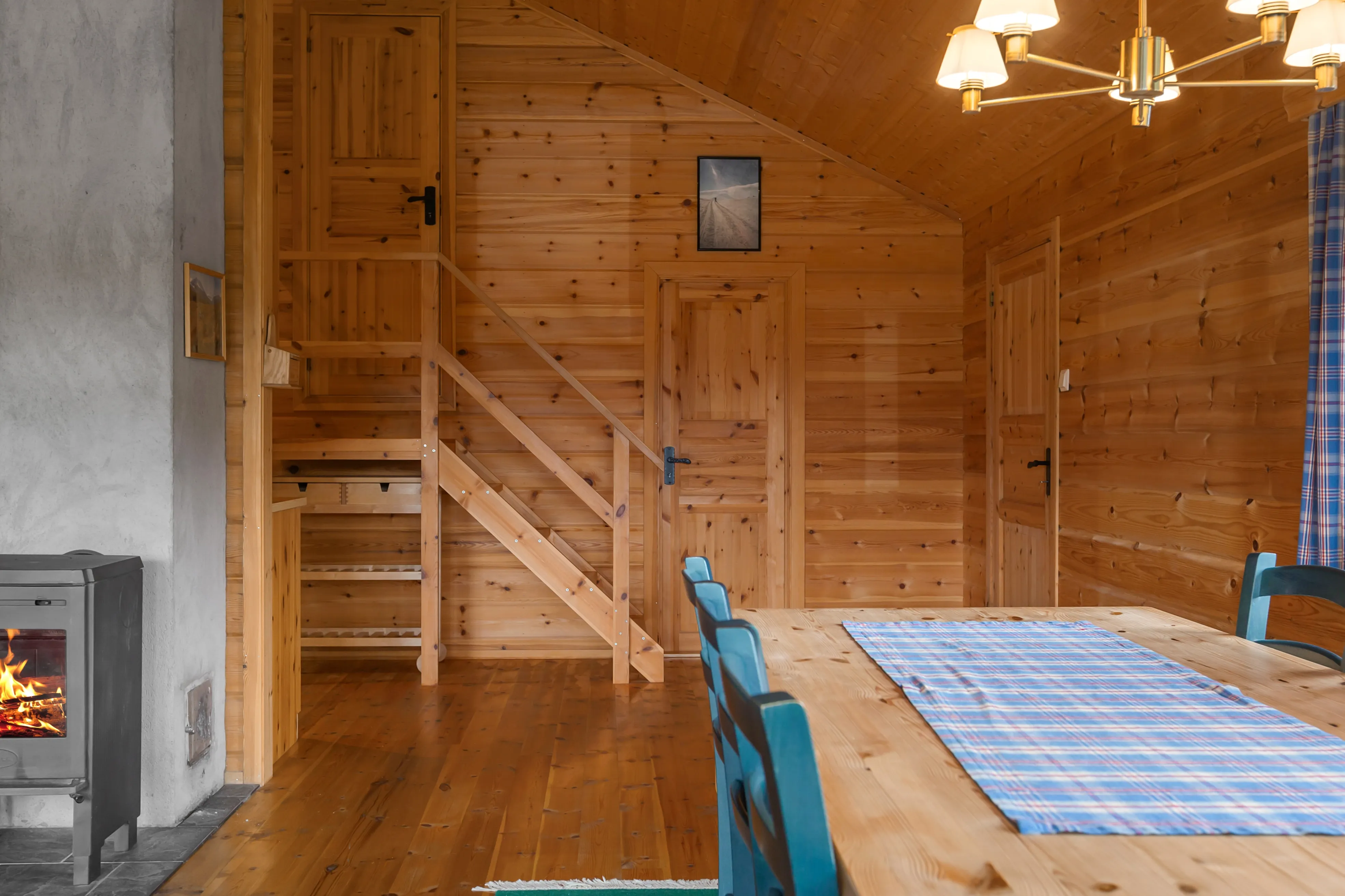 1990s Norwegian Cabin with Terrace Near Tyin-Filefjell Ski Centre - View image 15 of 30