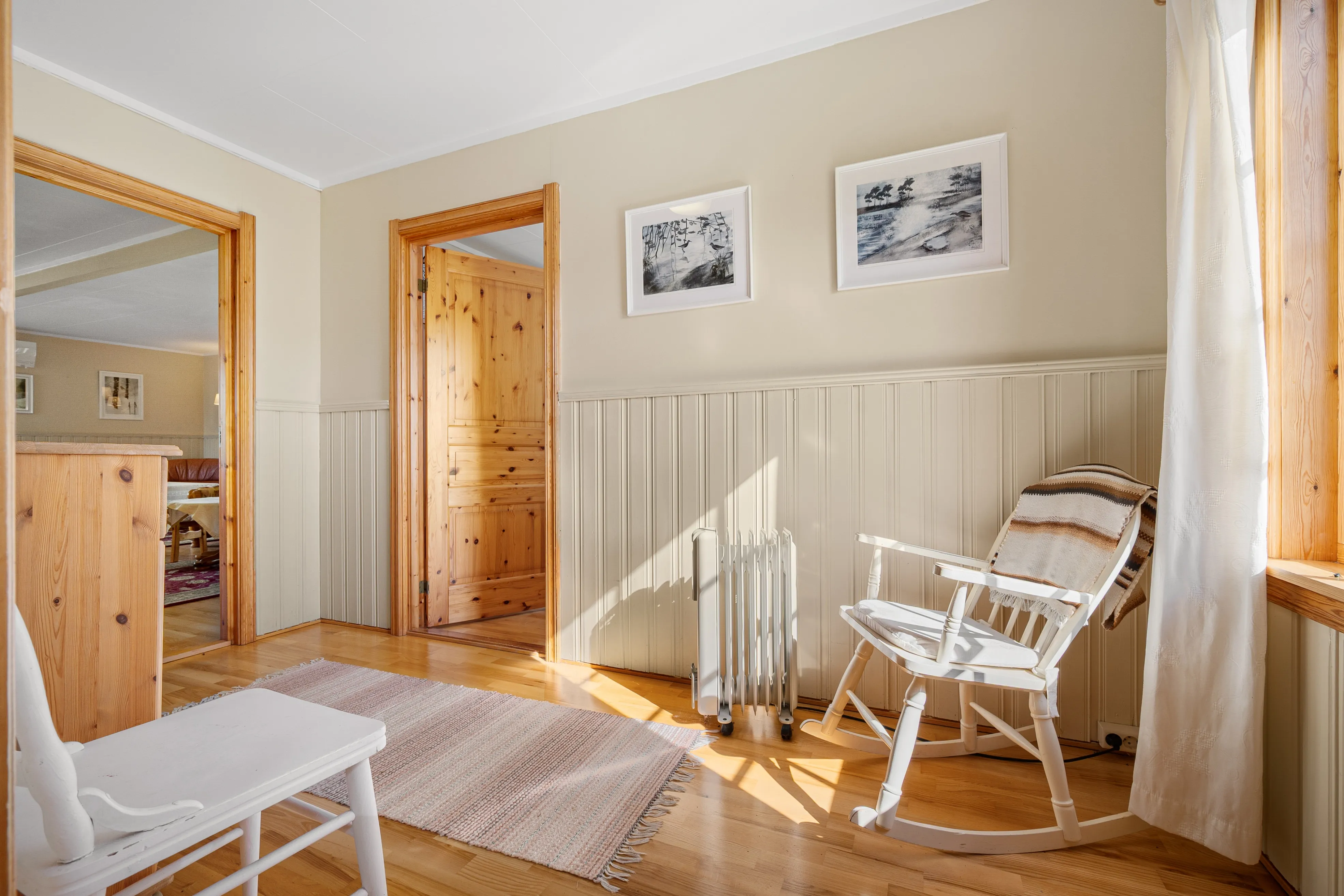 Hus fra 1920’erne med store haver på øen Sandsøy, Norge - Vis billede 22 af 43