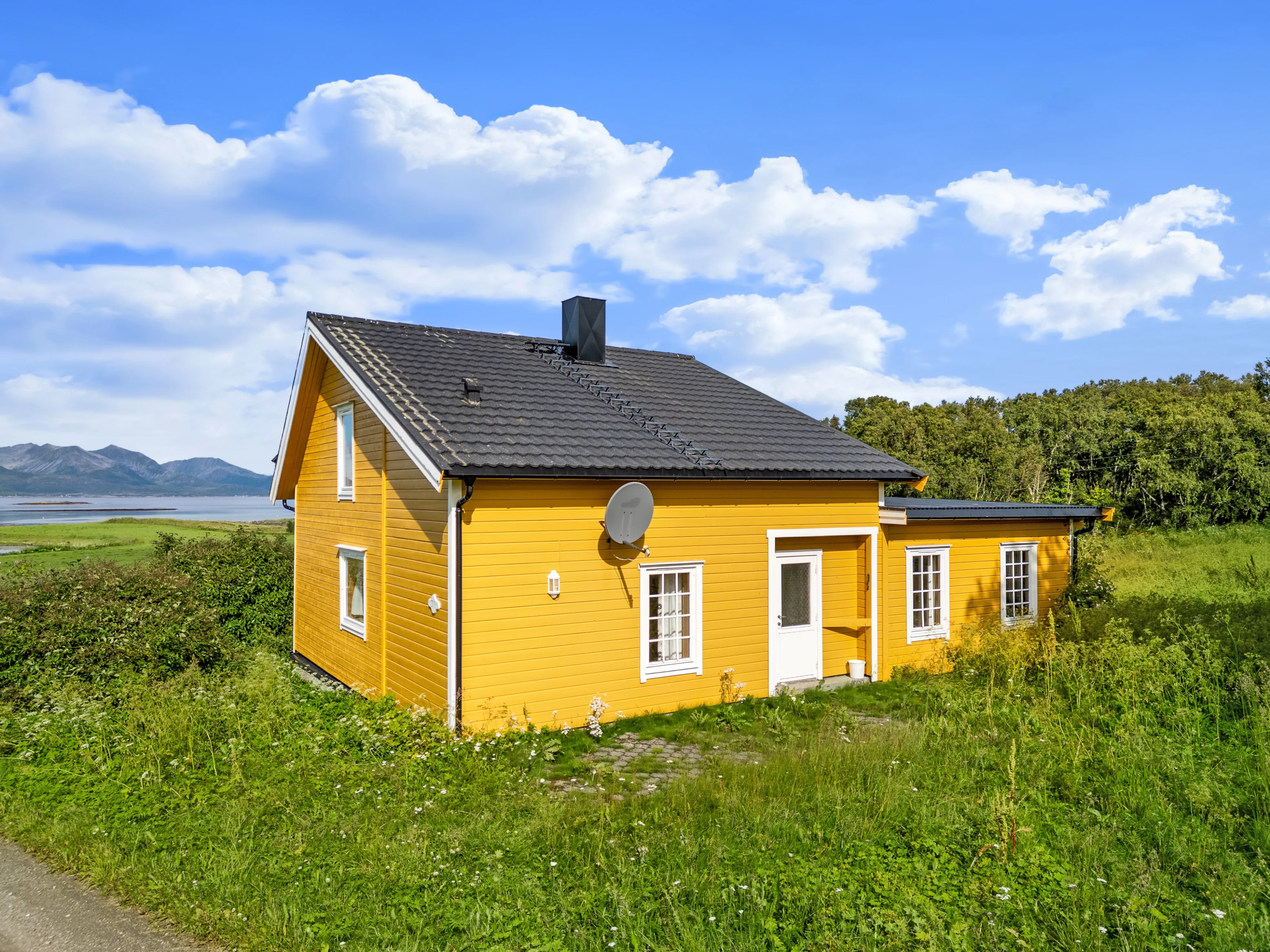 Hus fra 1920’erne med store haver på øen Sandsøy, Norge - Vis billede 31 af 43
