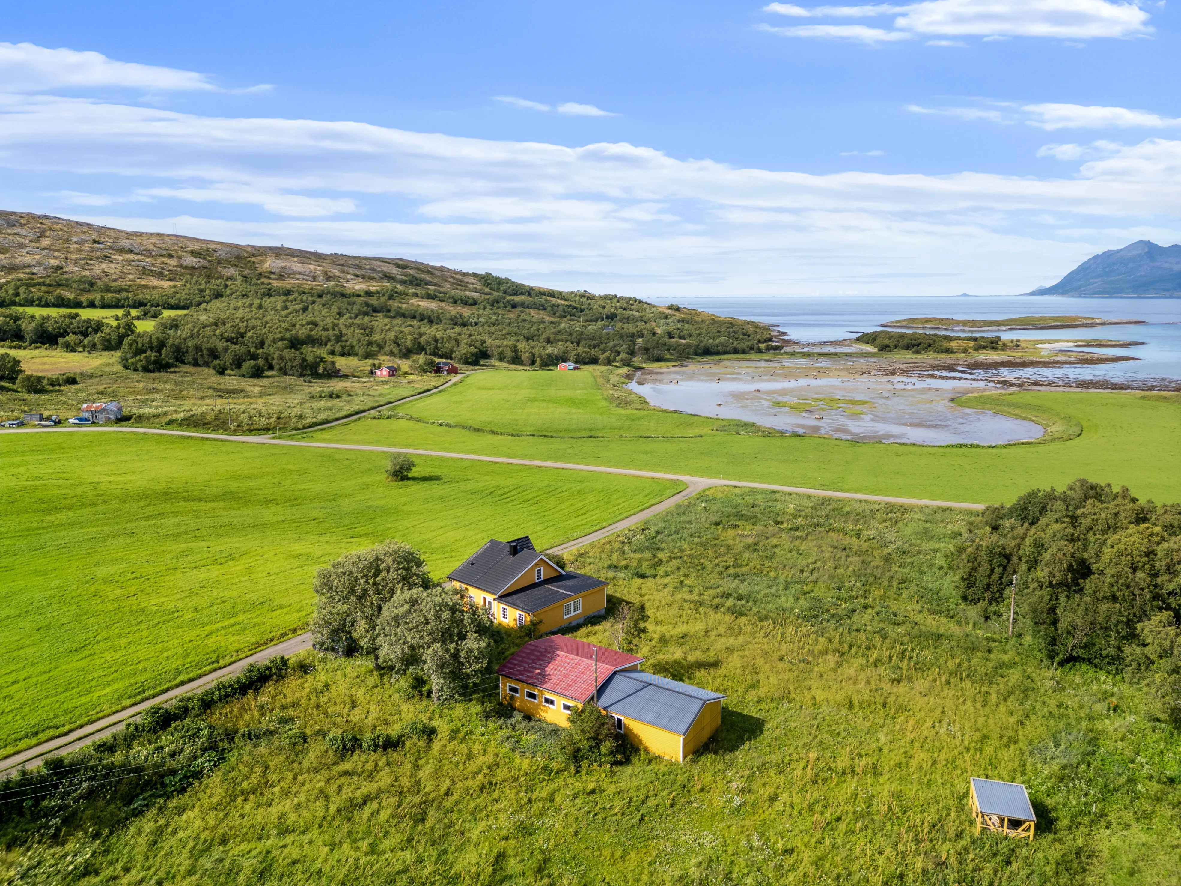 Hus fra 1920’erne med store haver på øen Sandsøy, Norge - Vis billede 34 af 43
