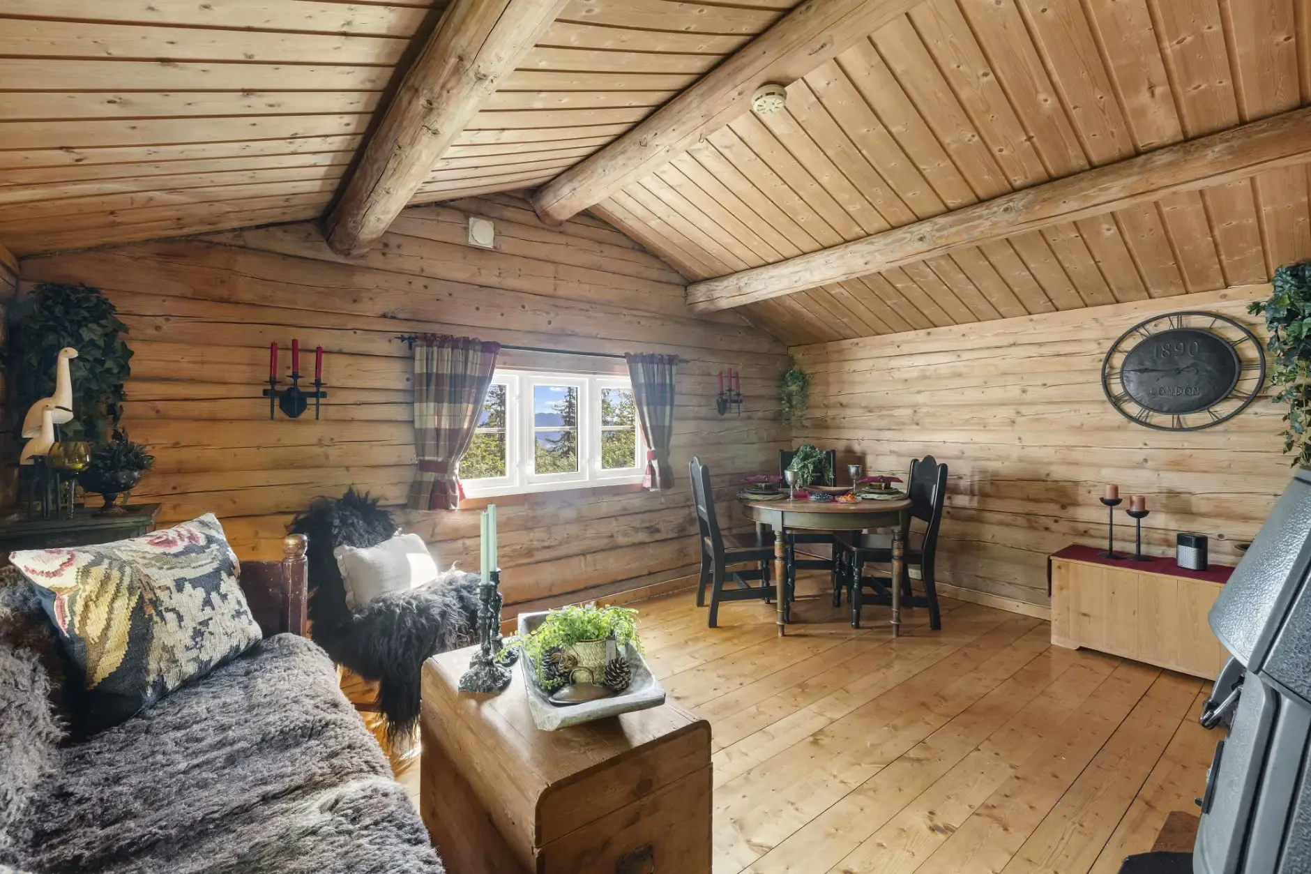 Norwegisches Landhaus aus den 1960er Jahren mit weitläufigem Grundstück in Dalen - Bild 11 von 40 anzeigen