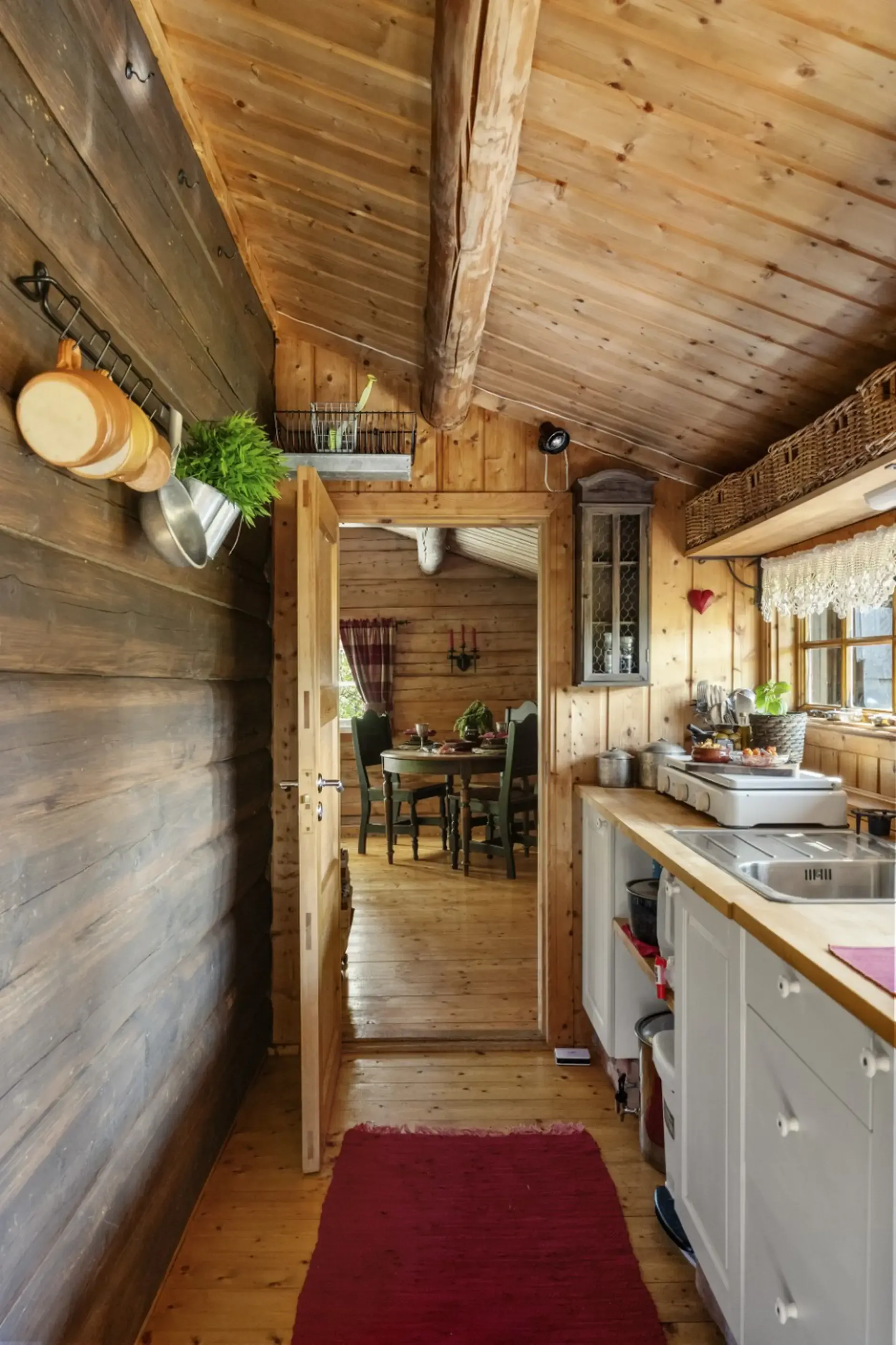 Norwegisches Landhaus aus den 1960er Jahren mit weitläufigem Grundstück in Dalen - Bild 25 von 40 anzeigen