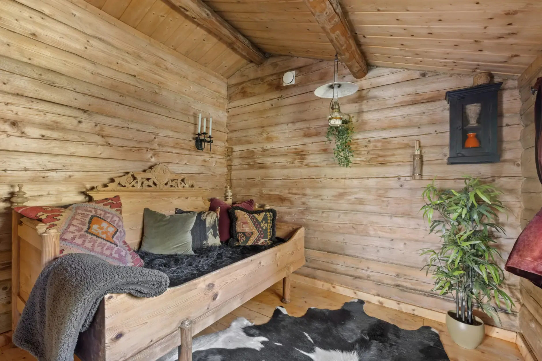 Norwegisches Landhaus aus den 1960er Jahren mit weitläufigem Grundstück in Dalen - Bild 27 von 40 anzeigen