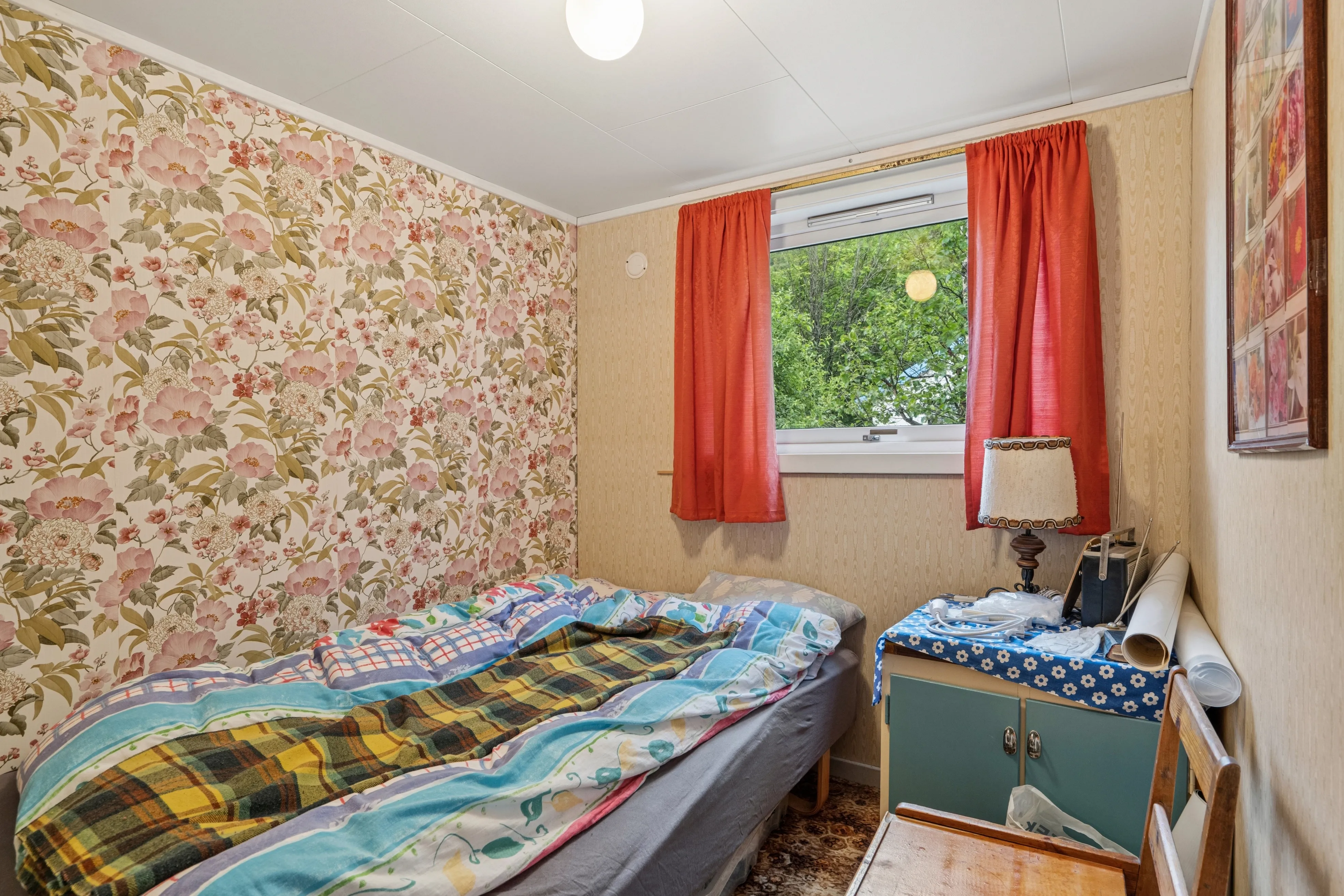 Norsk hytte ved fjorden med terrasse og bådhus i Oteren - Vis billede 11 af 24