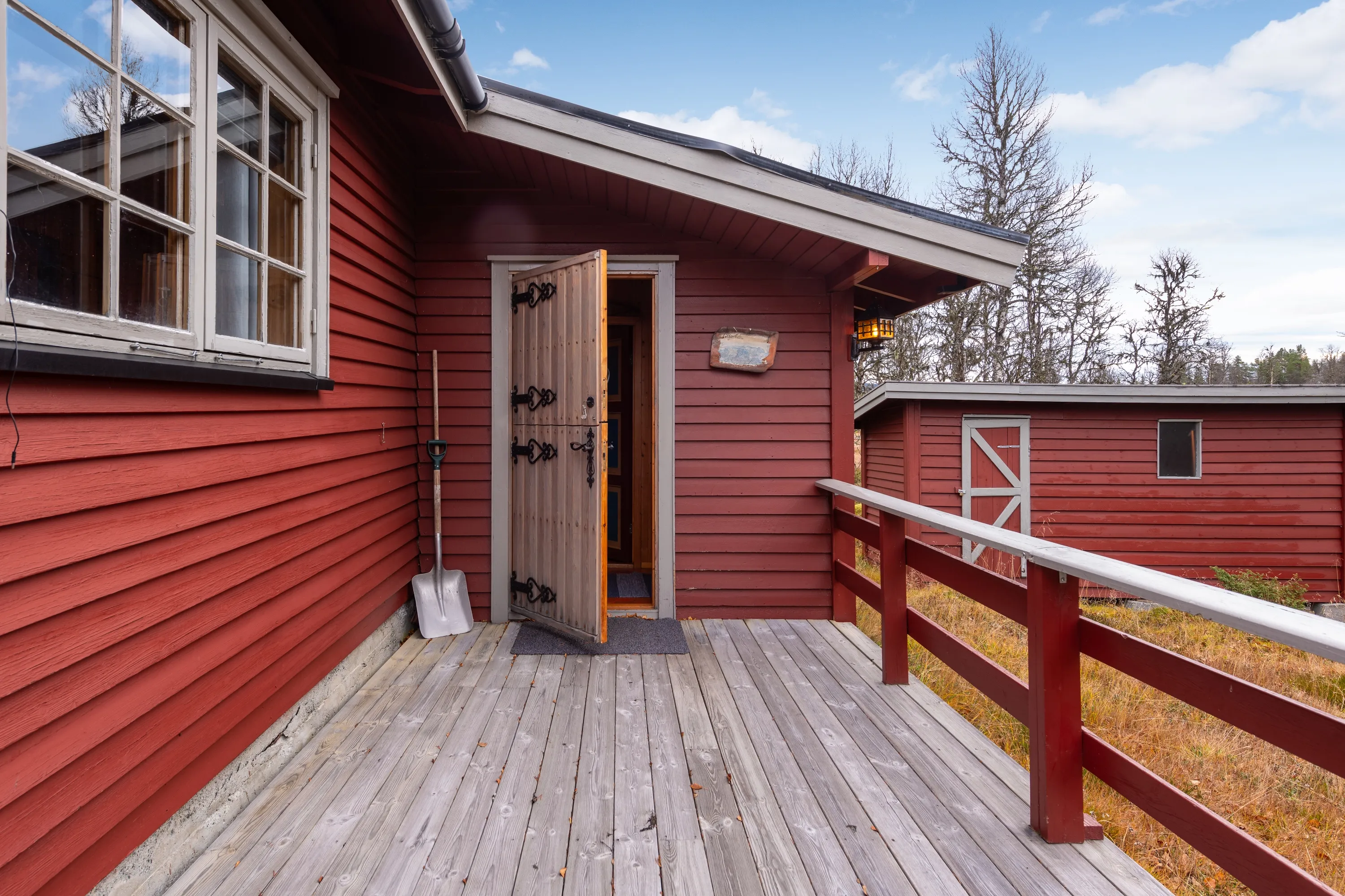 1950s Gol House with Expansive Land and Terrace in Serene Setting - View image 21 of 37
