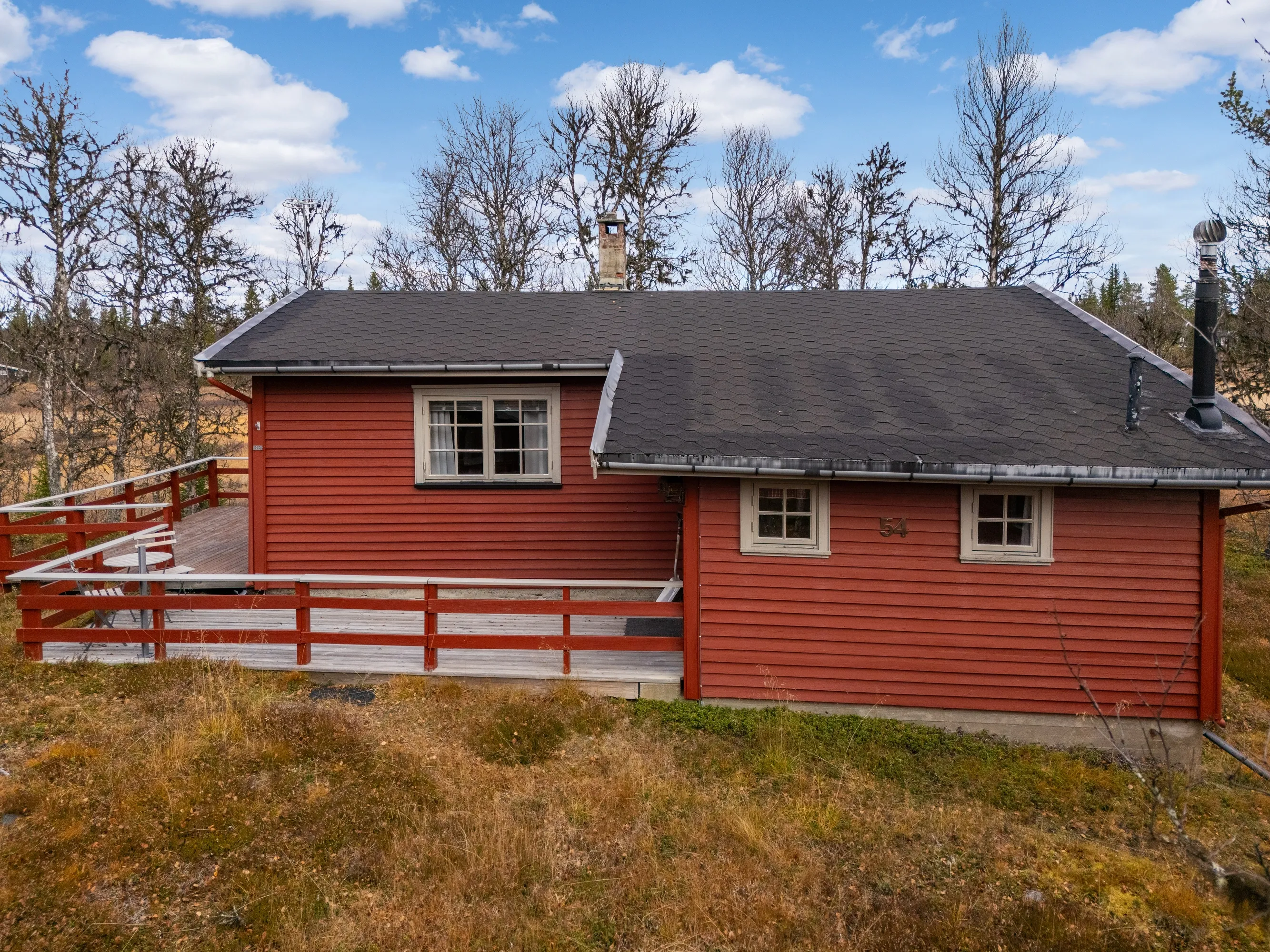 1950s Gol House with Expansive Land and Terrace in Serene Setting - View image 23 of 37