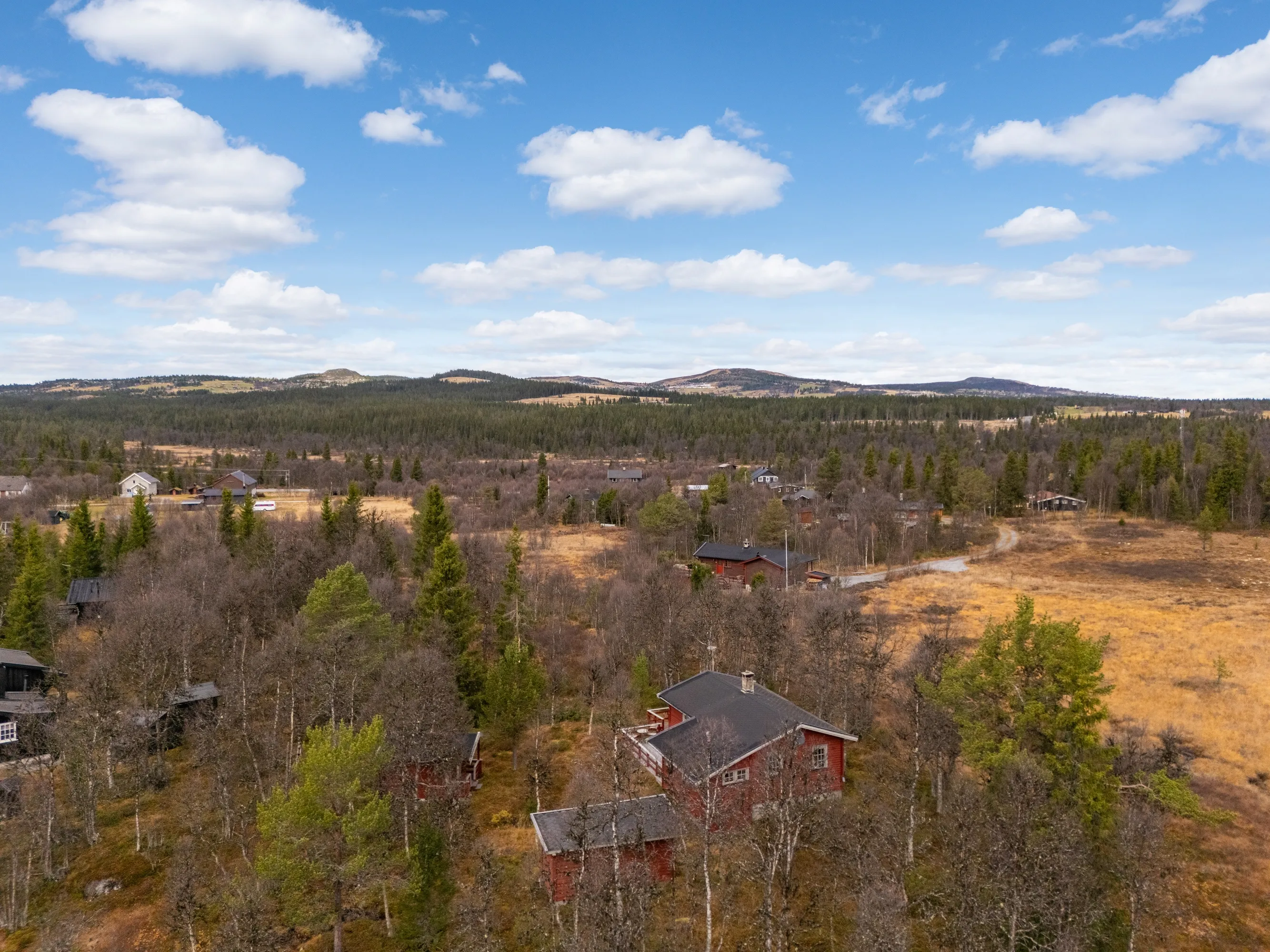 1950s Gol House with Expansive Land and Terrace in Serene Setting - View image 31 of 37