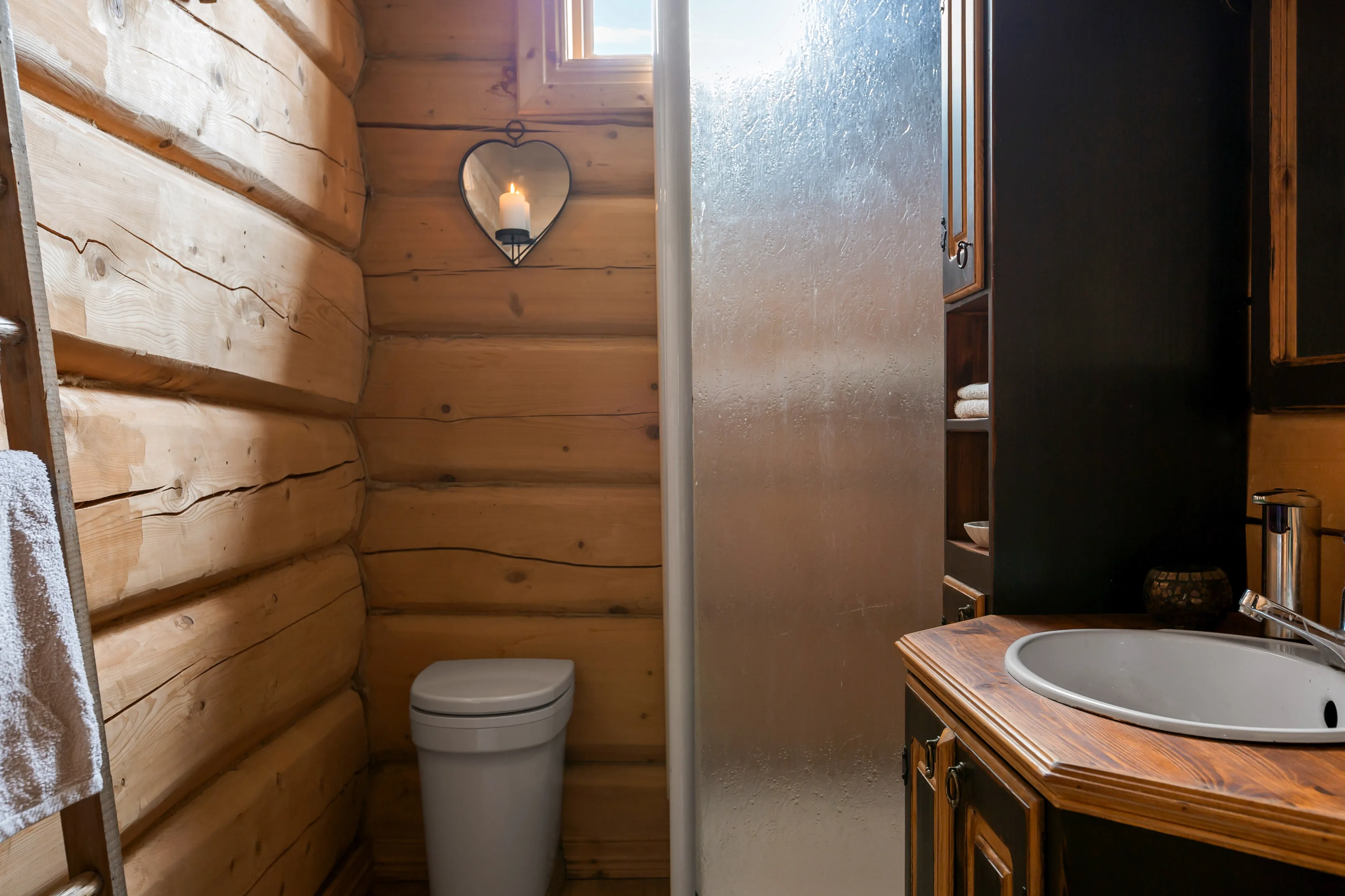 Hyggeligt hus med 2 soveværelser og stor terrasse i det naturskønne Reinli, Norge - Vis billede 19 af 27