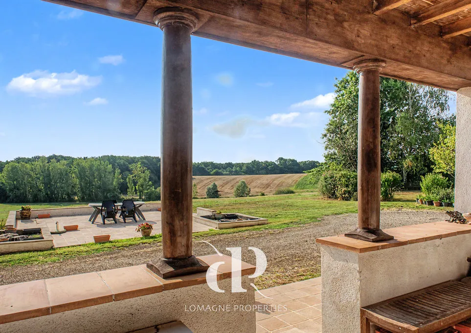 Expansive 4-Bedroom Country House with Pool in Tarn-et-Garonne - View image 15 of 26