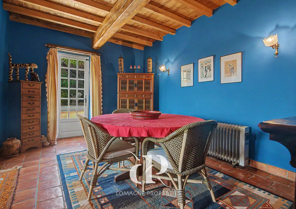 Expansive 4-Bedroom Country House with Pool in Tarn-et-Garonne - View image 16 of 26