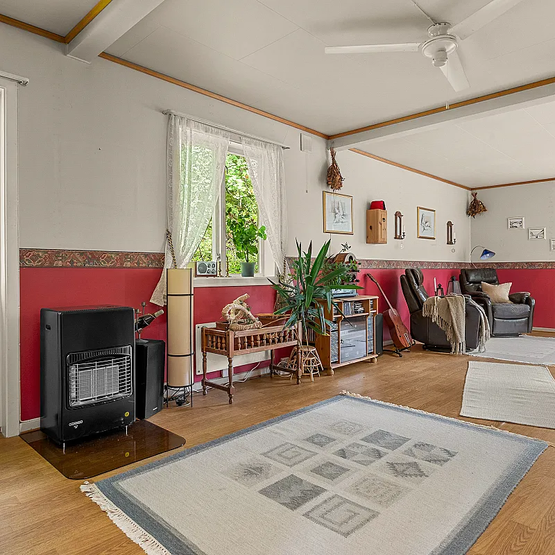 View image 11