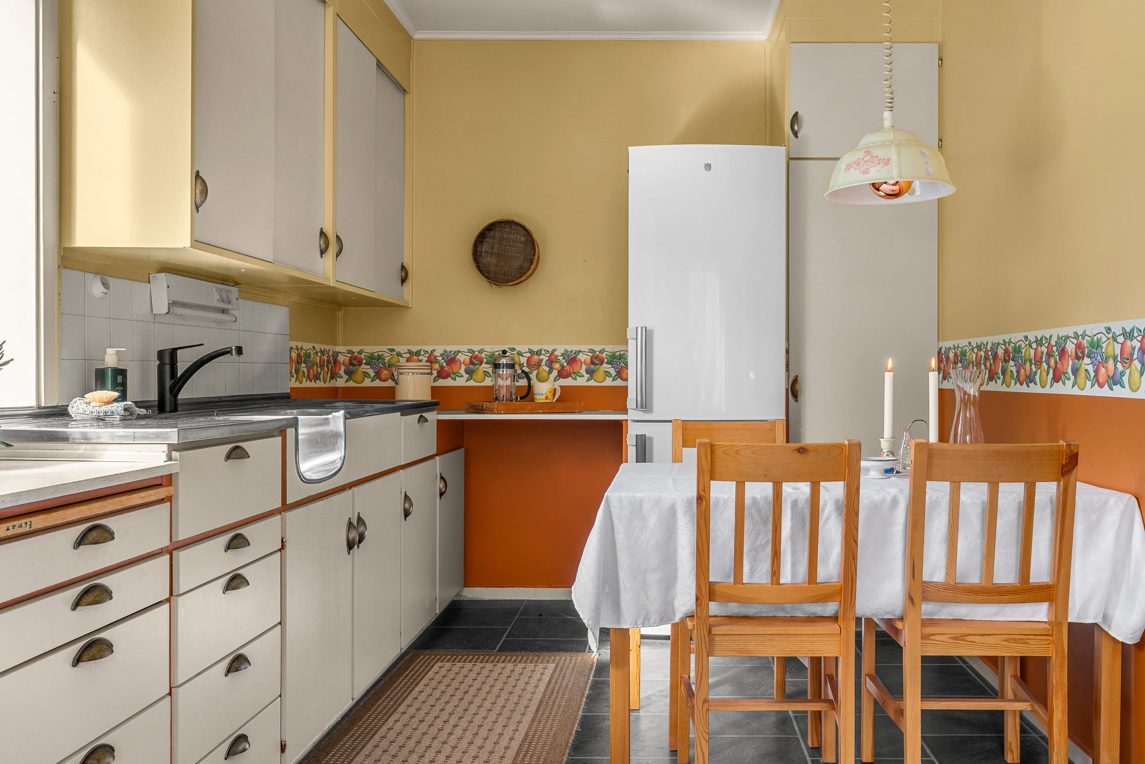 Charming 3-Bedroom House with Expansive Grounds in Historic Løkken Verk - View image 14 of 33
