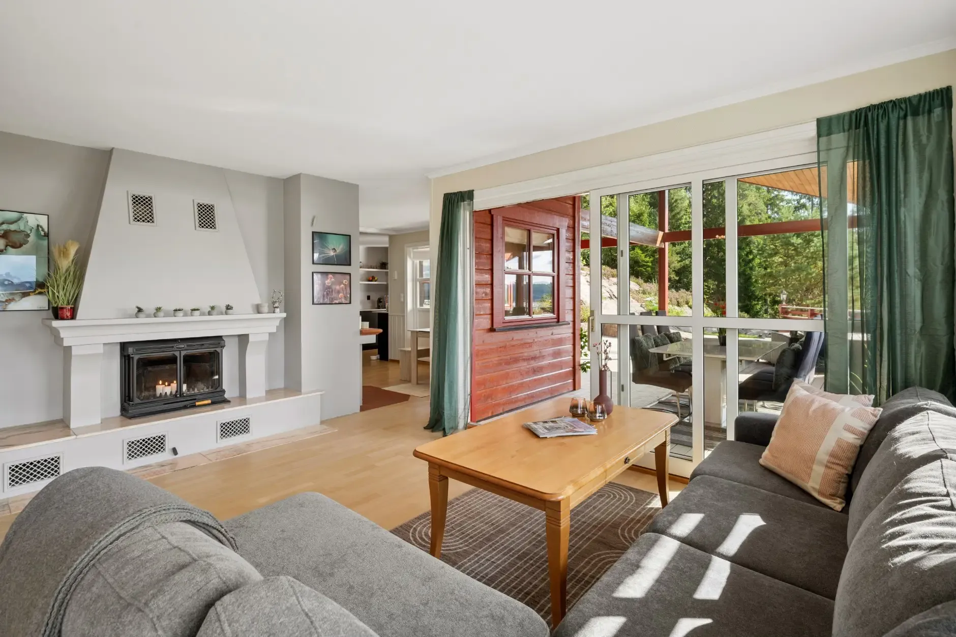 Modern 3-Bedroom House with Fjord Views and Expansive Terrace in Spikkestad - View image 7 of 53