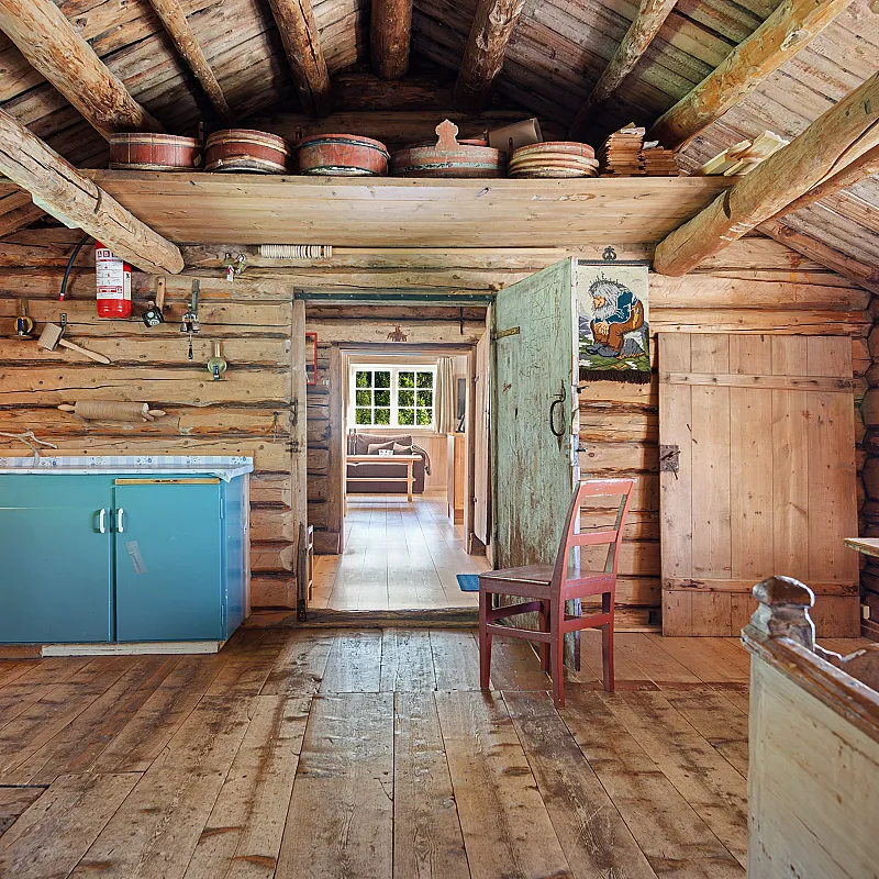 View image 18