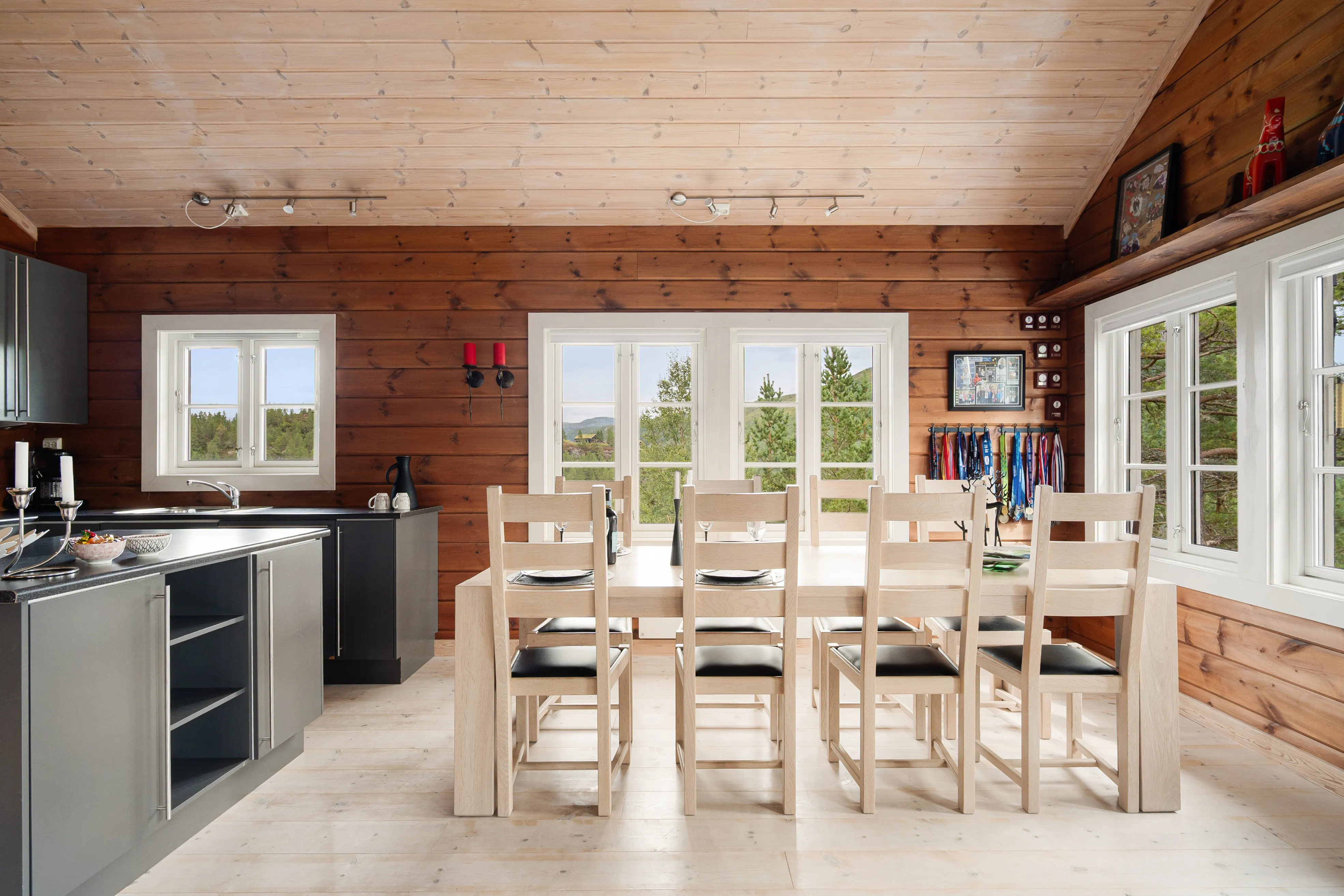 Architect-Designed 3-Bedroom Cabin with Expansive Terrace in Sirdal, Norway - View image 10 of 35