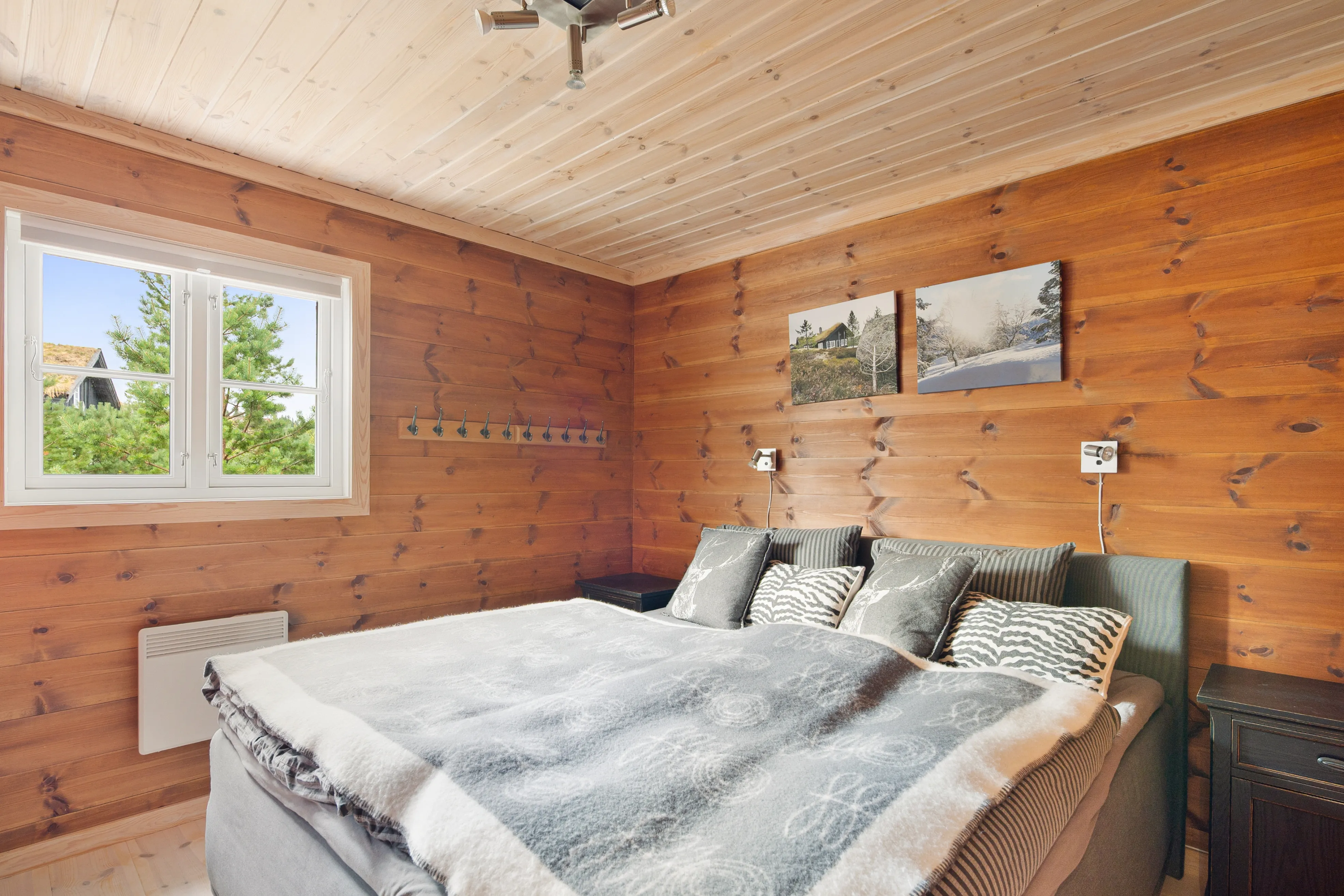 Architect-Designed 3-Bedroom Cabin with Expansive Terrace in Sirdal, Norway - View image 13 of 35