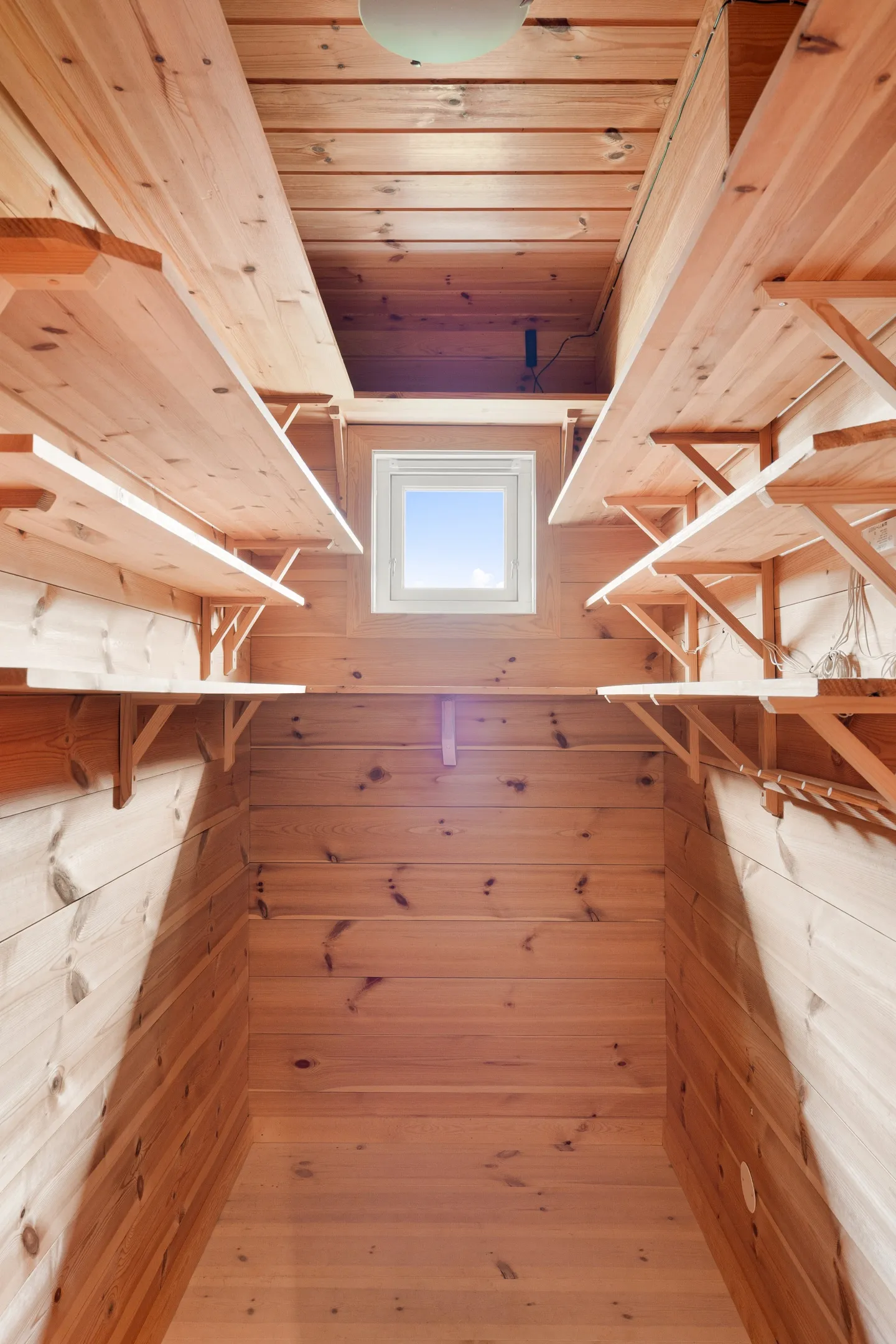 Architect-Designed 3-Bedroom Cabin with Expansive Terrace in Sirdal, Norway - View image 21 of 35