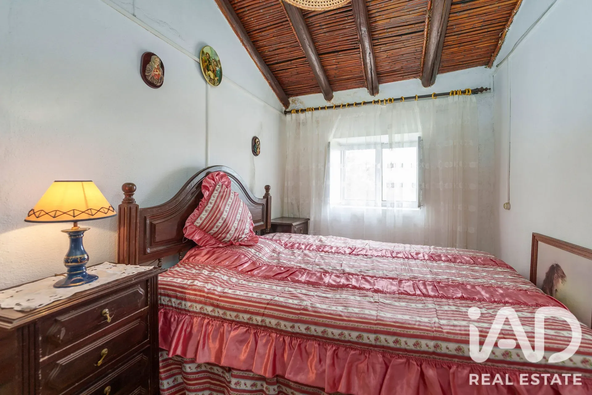 1970s 3-Bedroom House with Garden and Pool in São Brás de Alportel - View image 22 of 40