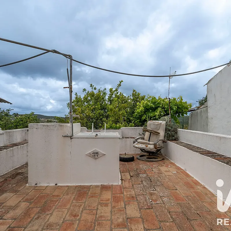 View image 34