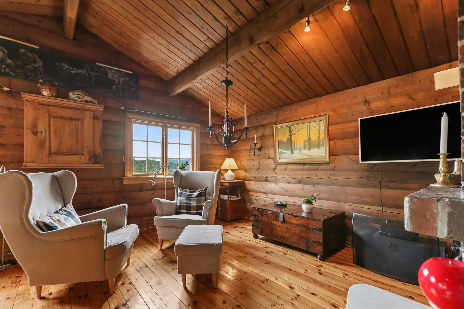 Vinje Cabin Retreat: 4 Bedrooms, Expansive Terrace, and Cosy Fireplaces - Image 4
