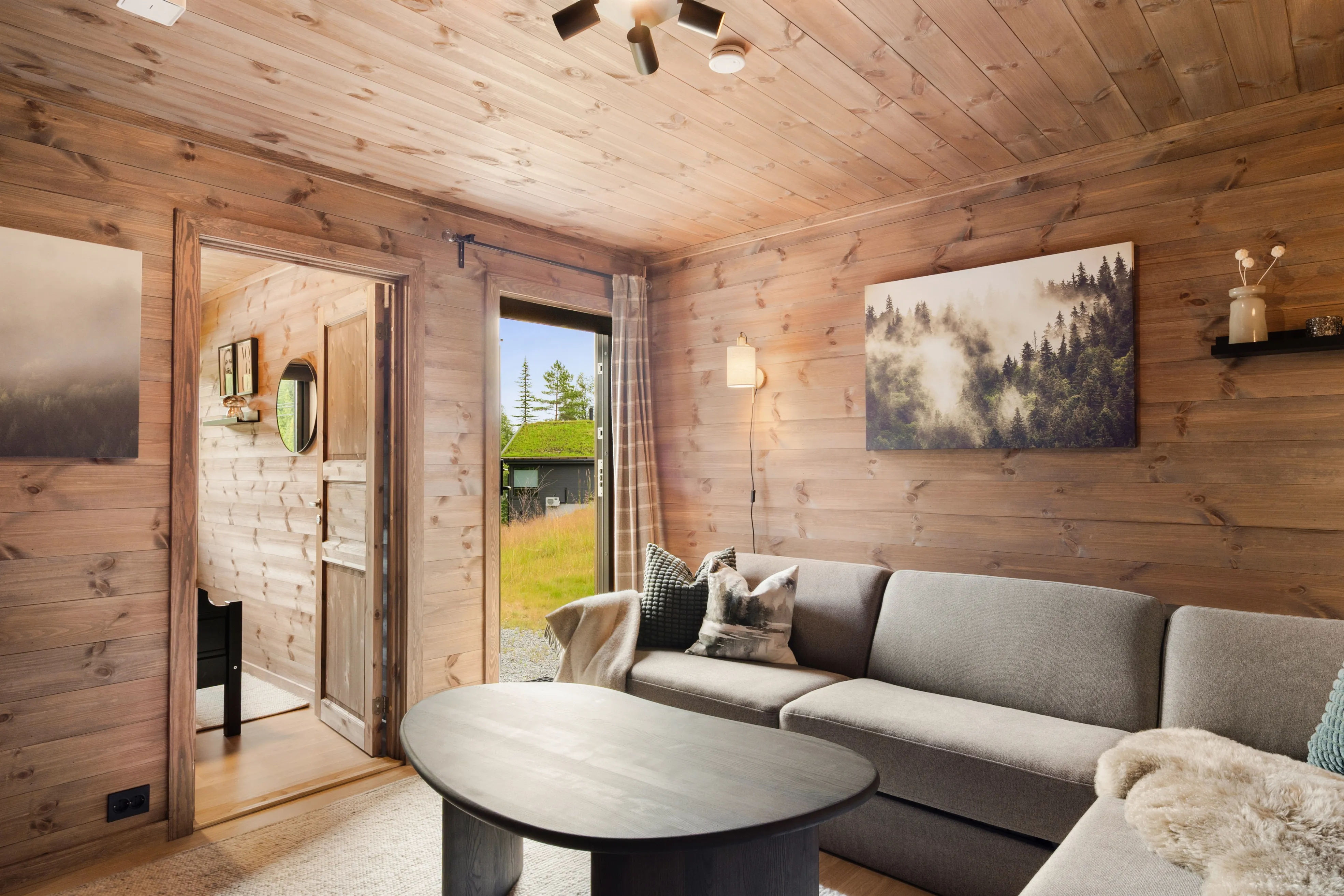 Modern Norwegian Home with Expansive Terrace in Scenic Sirdal - View image 19 of 33