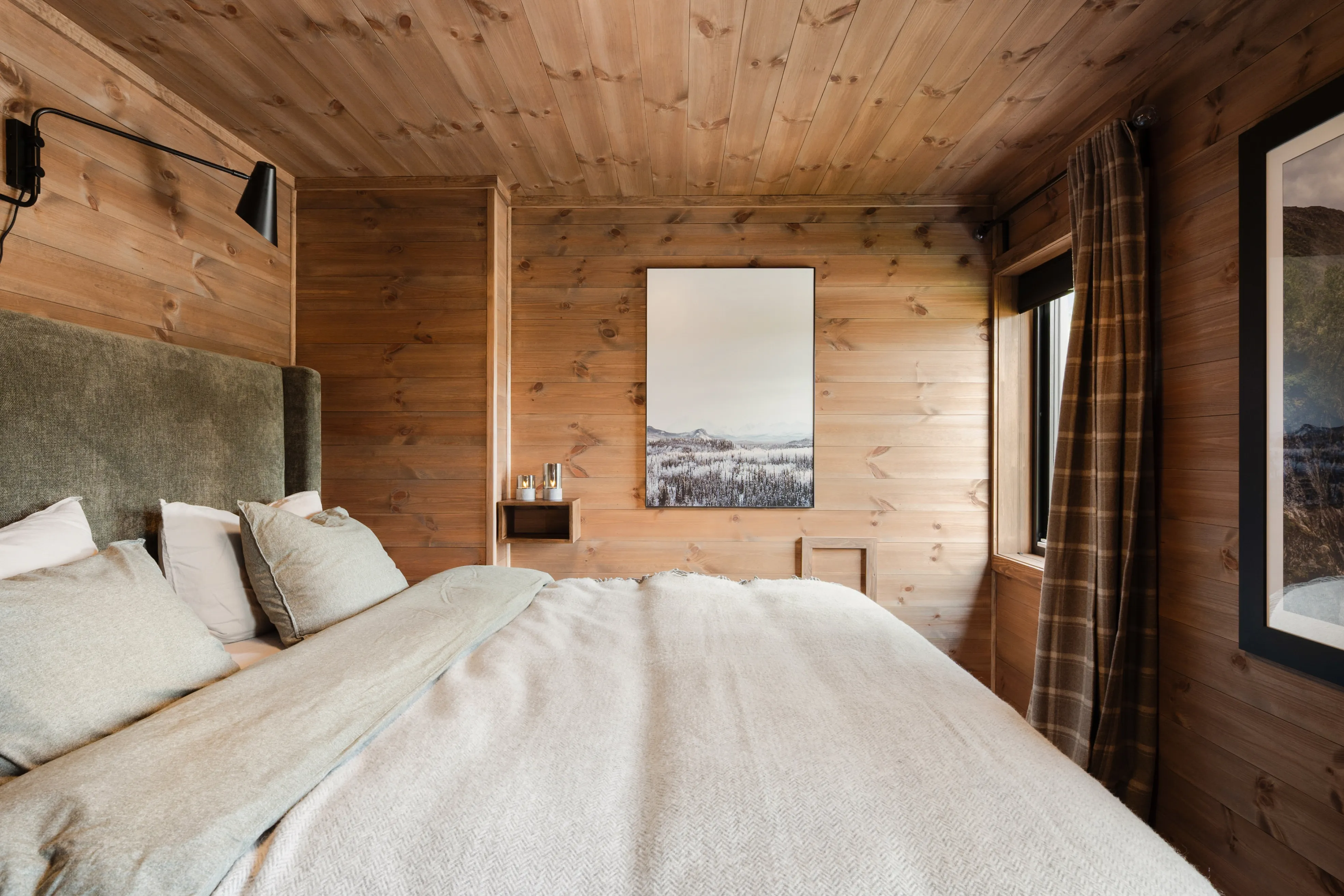 Modern Norwegian Home with Expansive Terrace in Scenic Sirdal - View image 21 of 33