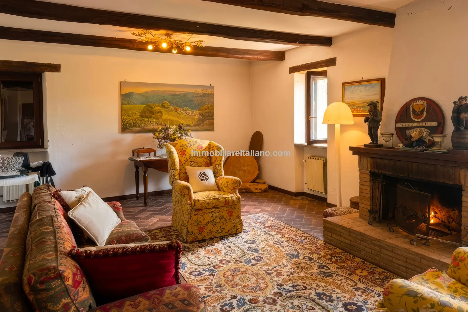 Expansive Farmhouse with Vineyard in Lazio's Scenic Countryside - View image 20 of 42