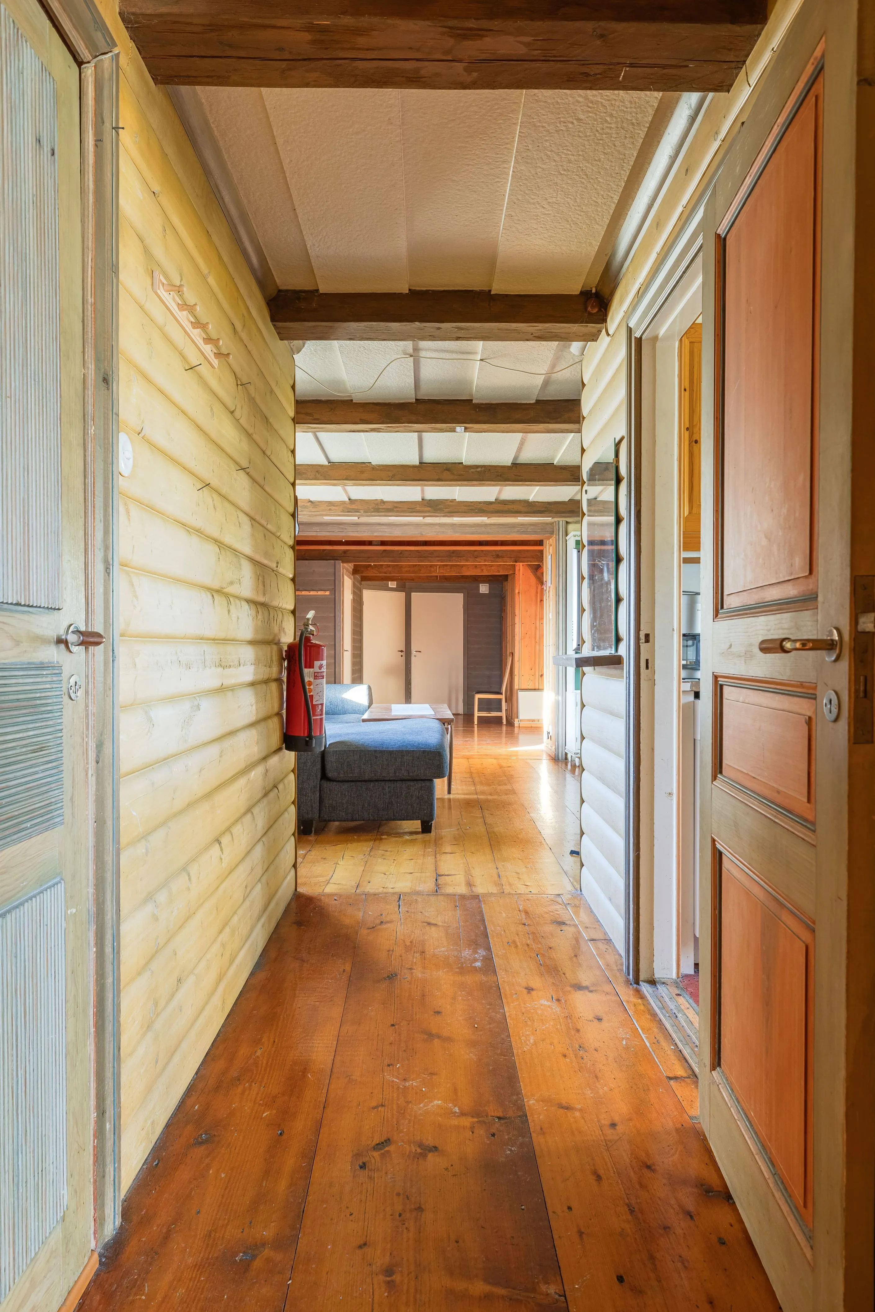 1950s Swedish Country House with Expansive Garden in Ski-Lovers' Bruksvallarna - View image 7 of 36