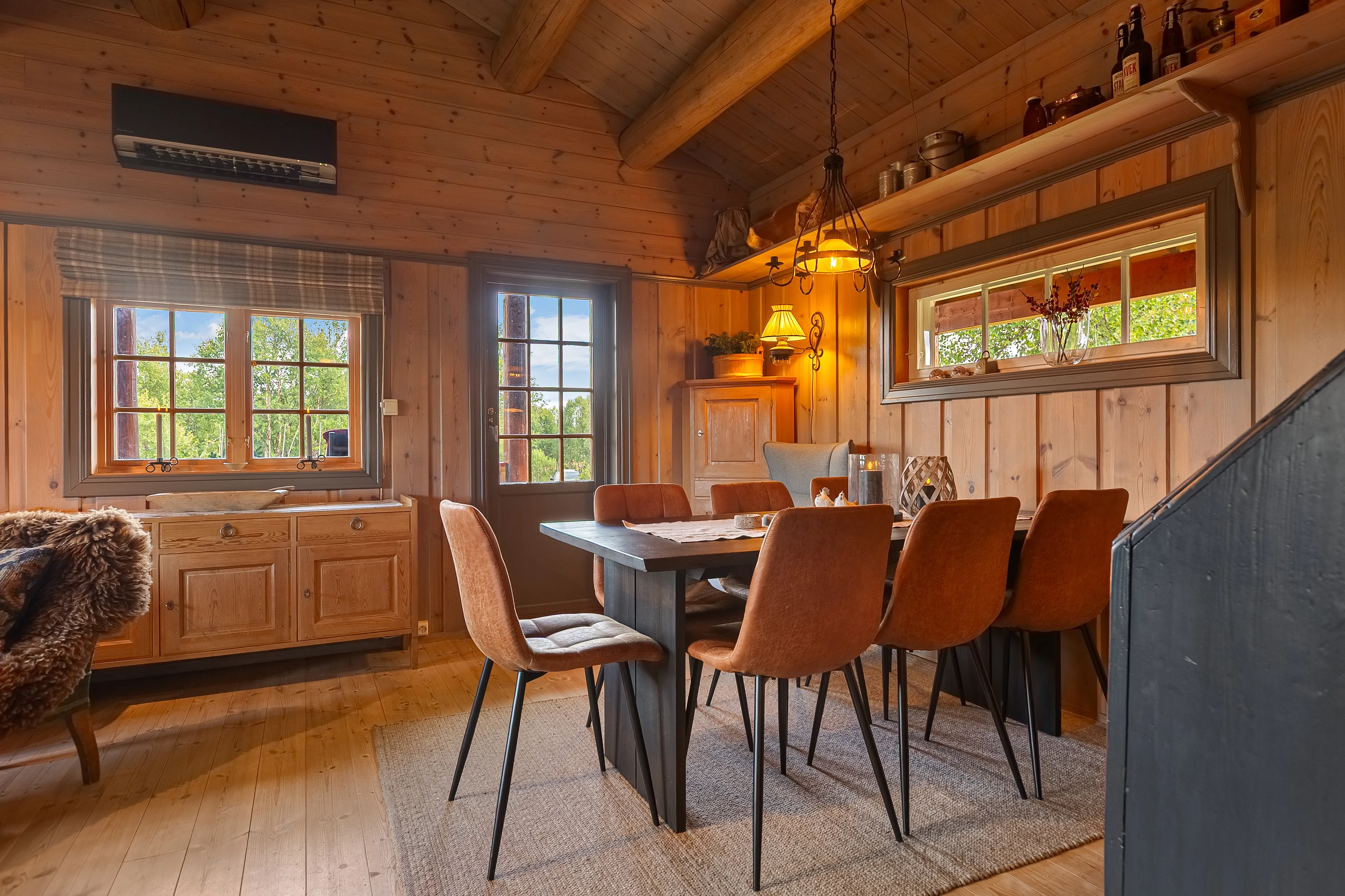 1970s Norwegian Cabin with Terrace Near Storfjorden in Vestre Slidre - View image 9 of 38