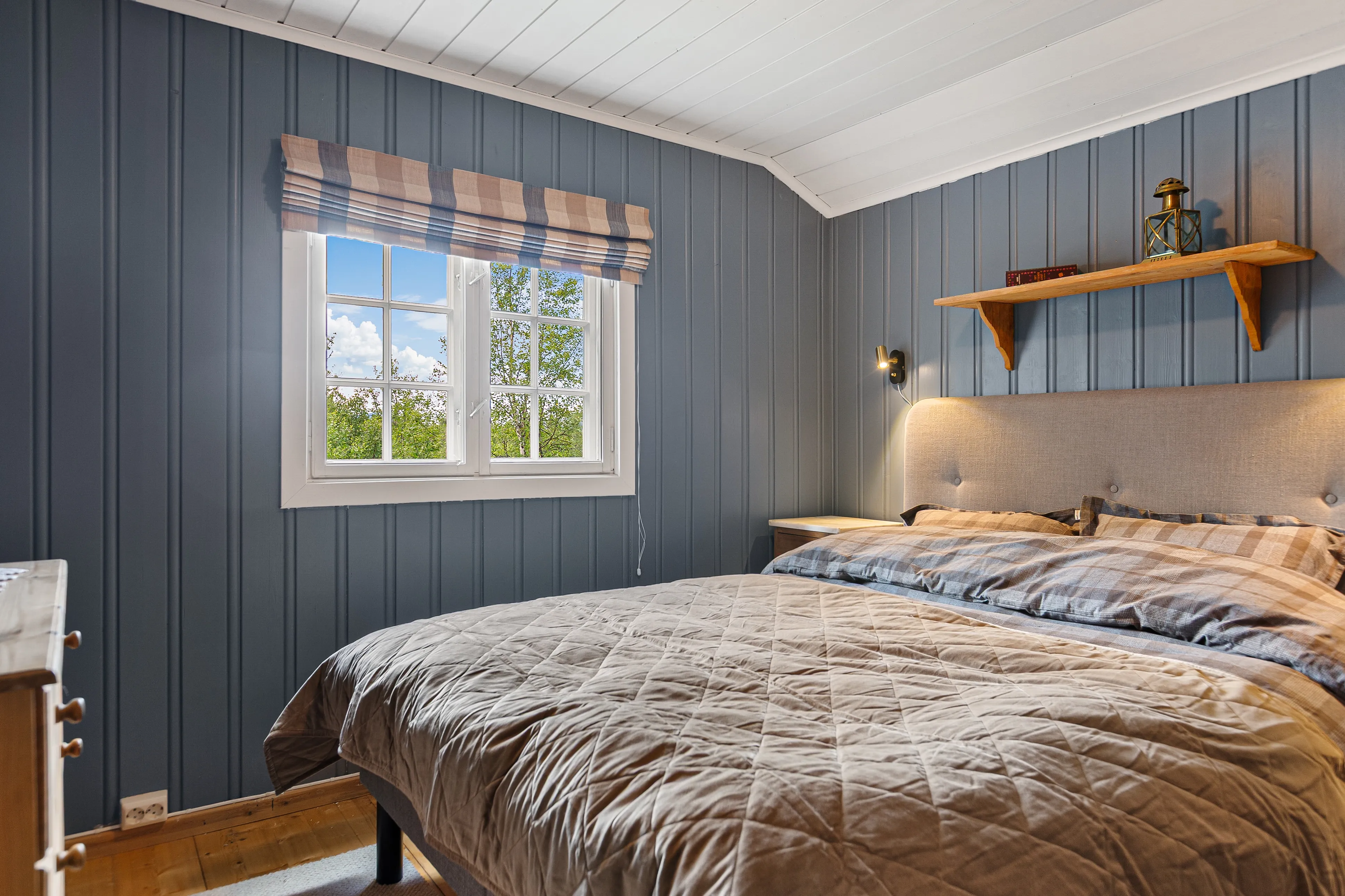 1970s Norwegian Cabin with Terrace Near Storfjorden in Vestre Slidre - View image 19 of 38