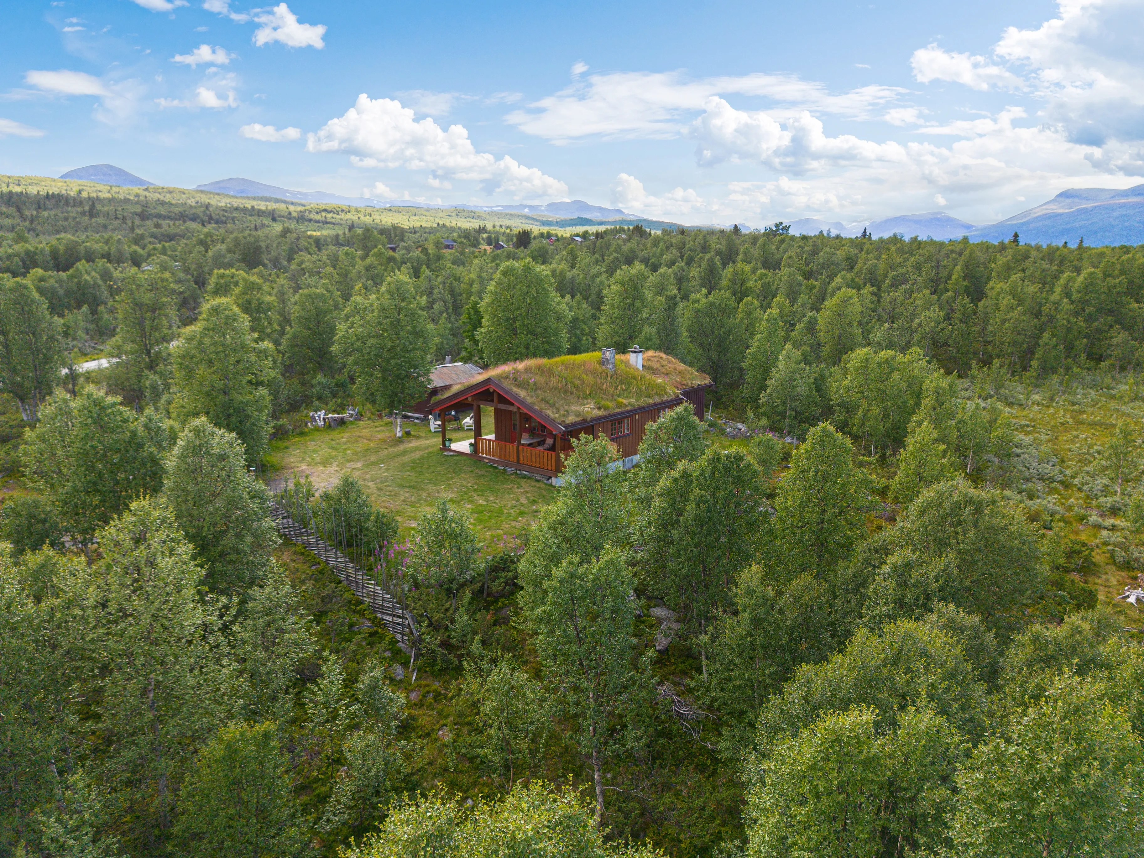 1970s Norwegian Cabin with Terrace Near Storfjorden in Vestre Slidre - View image 37 of 38