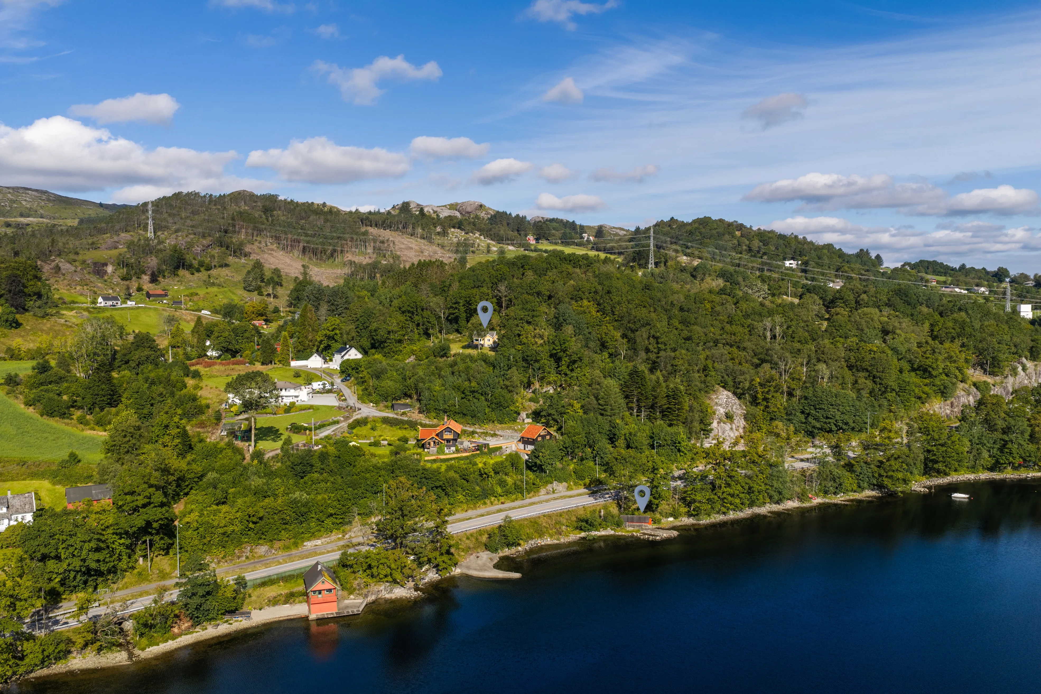 1940s Cabin with Expansive Grounds in Aksdal, Norway - View image 7 of 33