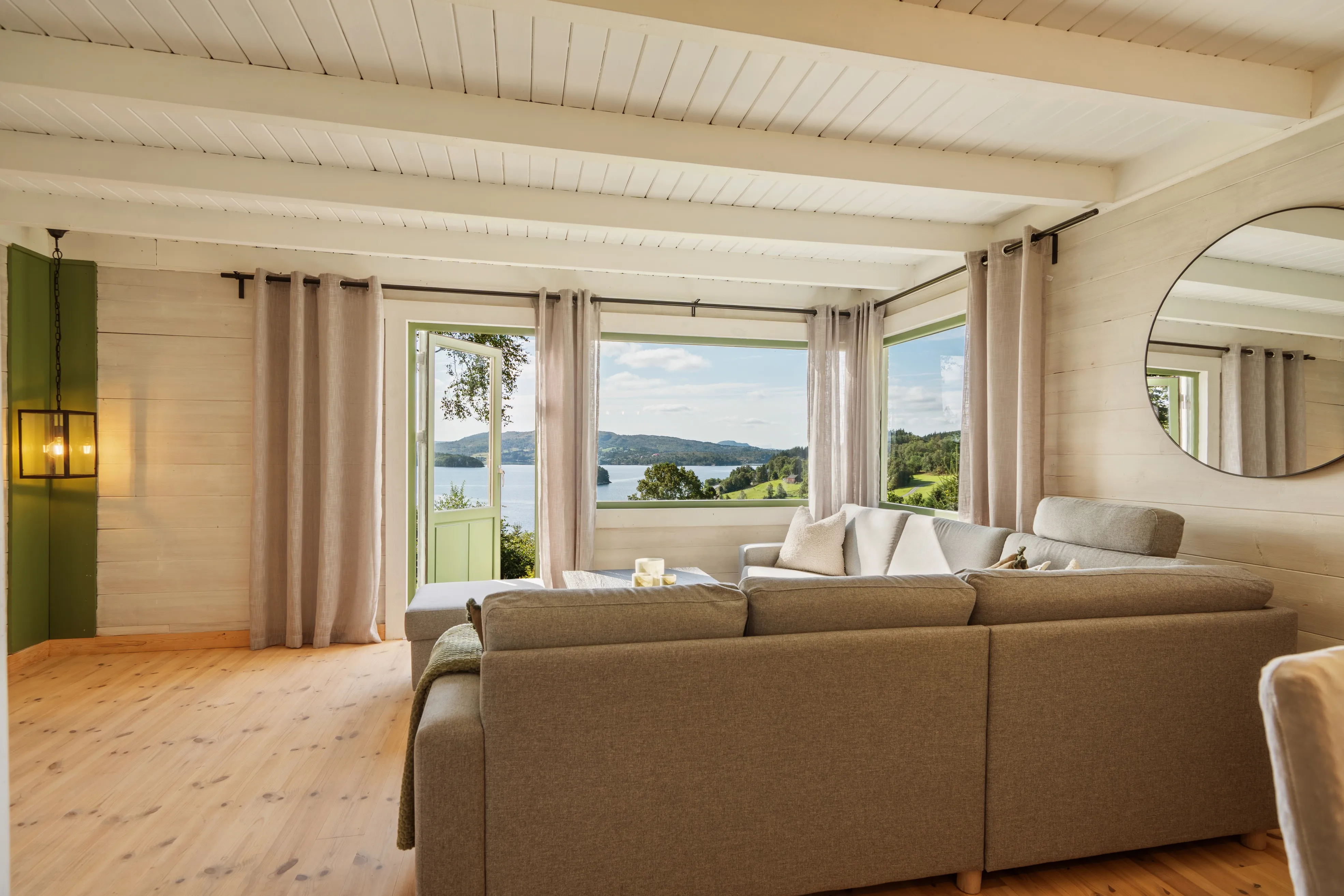 1940s Cabin with Expansive Grounds in Aksdal, Norway - View image 13 of 33