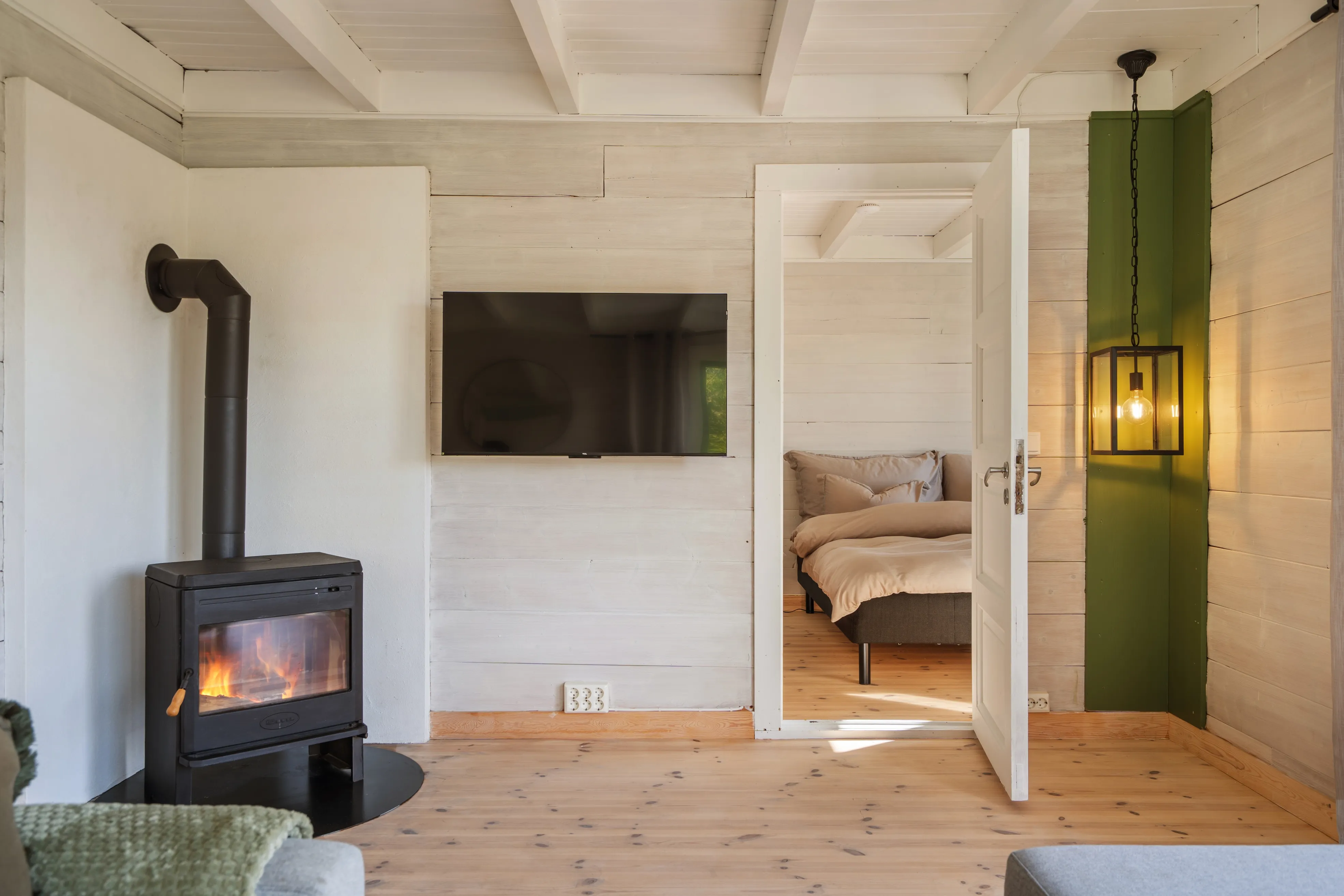1940s Cabin with Expansive Grounds in Aksdal, Norway - View image 17 of 33