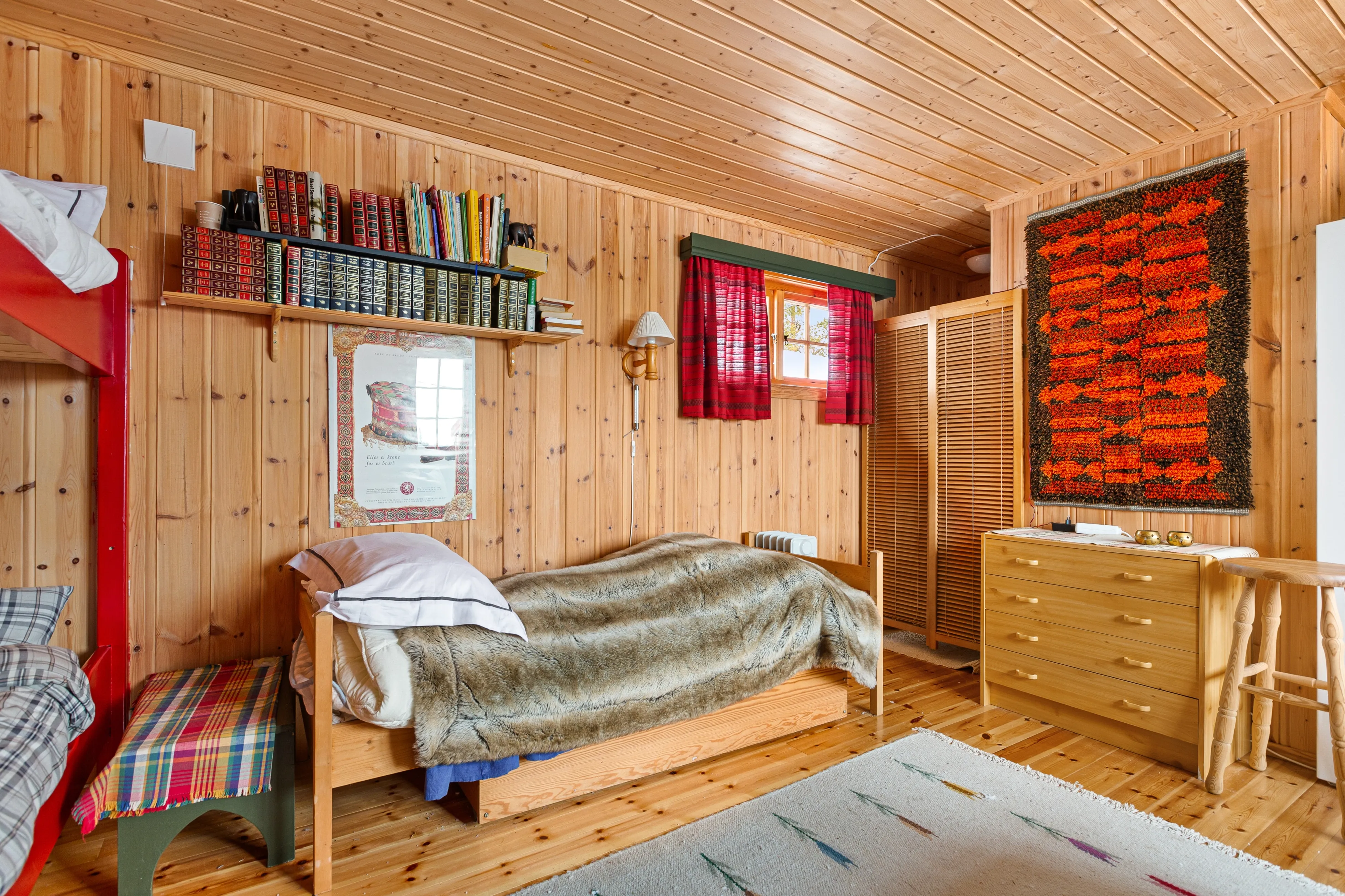 Rustic 2-Bedroom Cabin with Annex and Expansive Grounds in Etnedal, Norway - View image 24 of 31