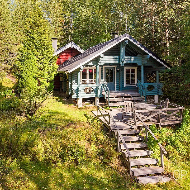 Finnish Country House with Expansive Garden near Lake Puula