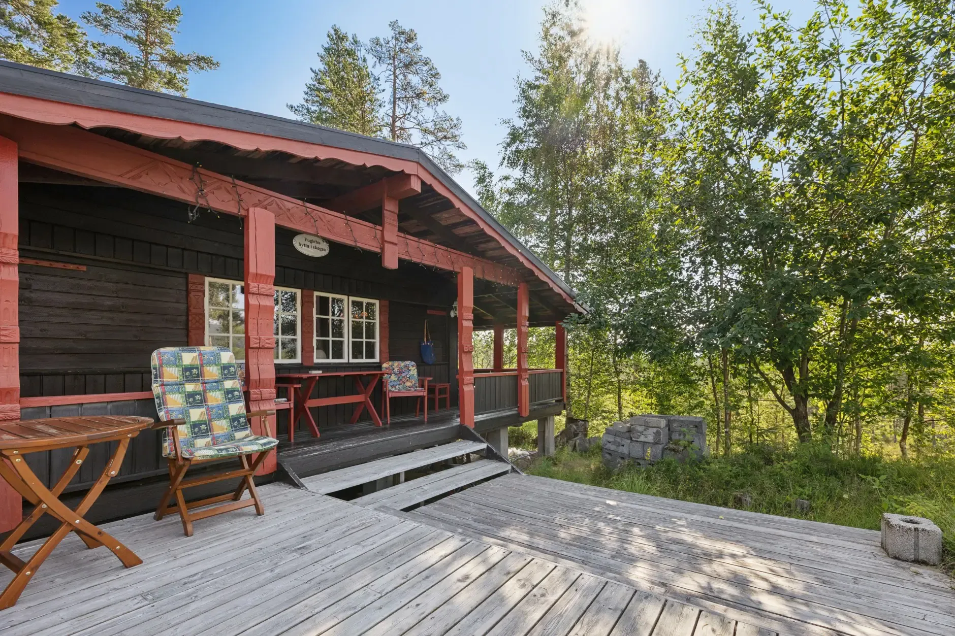 1970s Norwegian Cabin with Rustic Appeal and Two Bedrooms in Kongsberg - Image 4