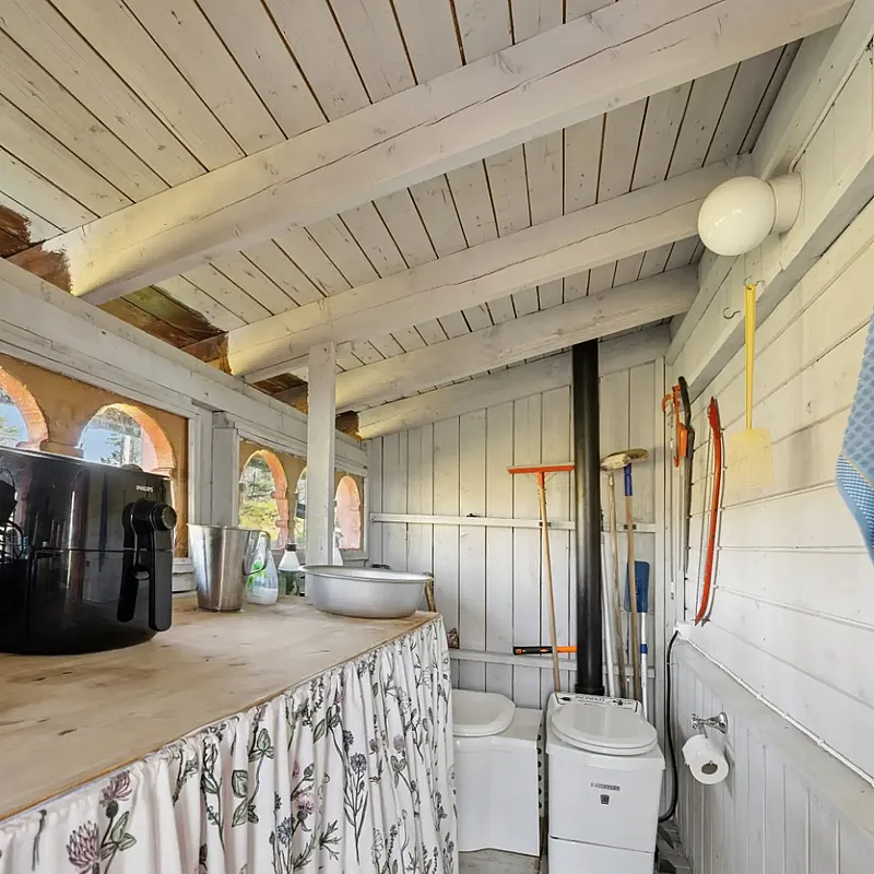 View image 19