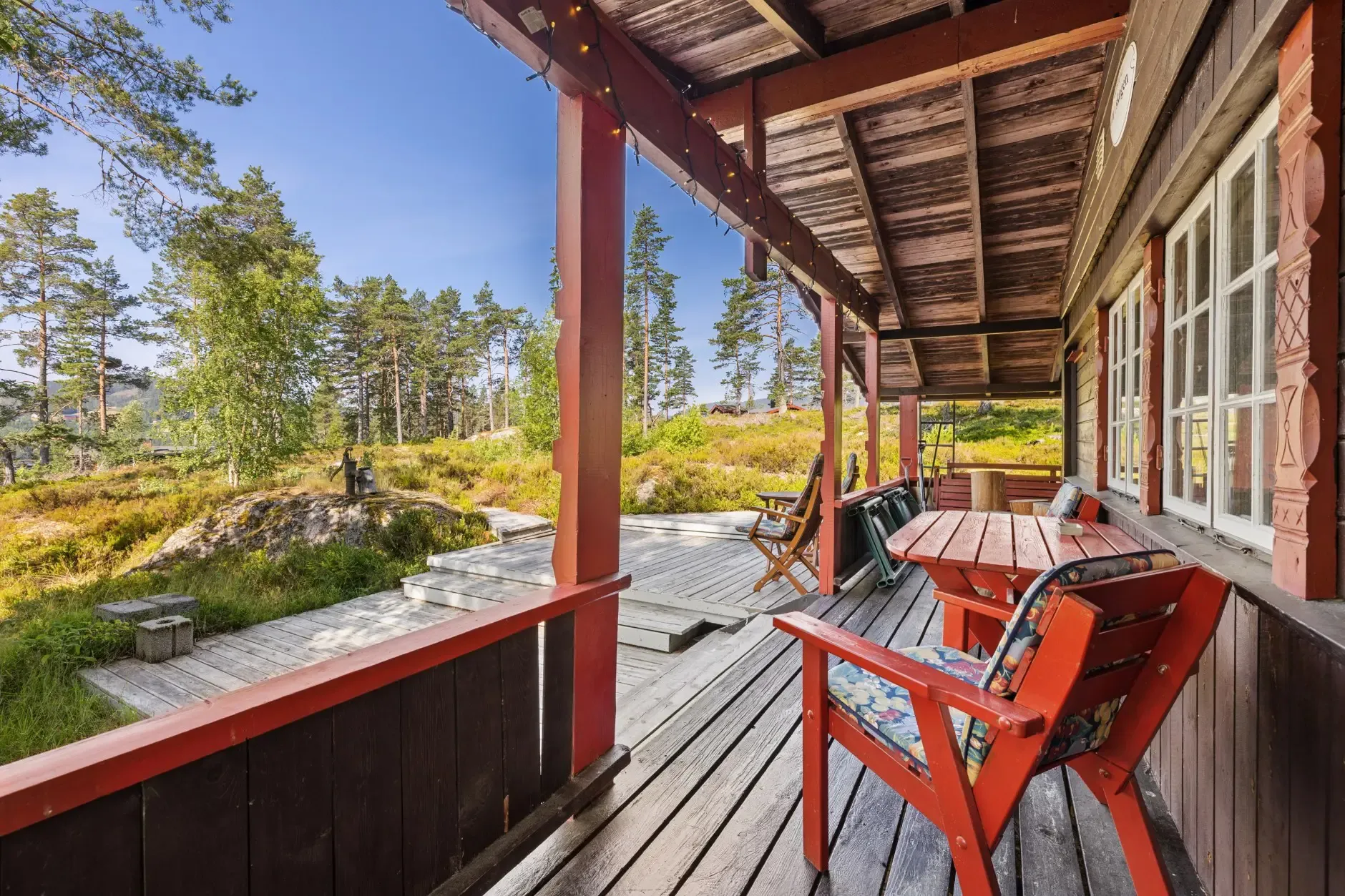 1970s Norwegian Cabin with Rustic Appeal and Two Bedrooms in Kongsberg - View image 22 of 29