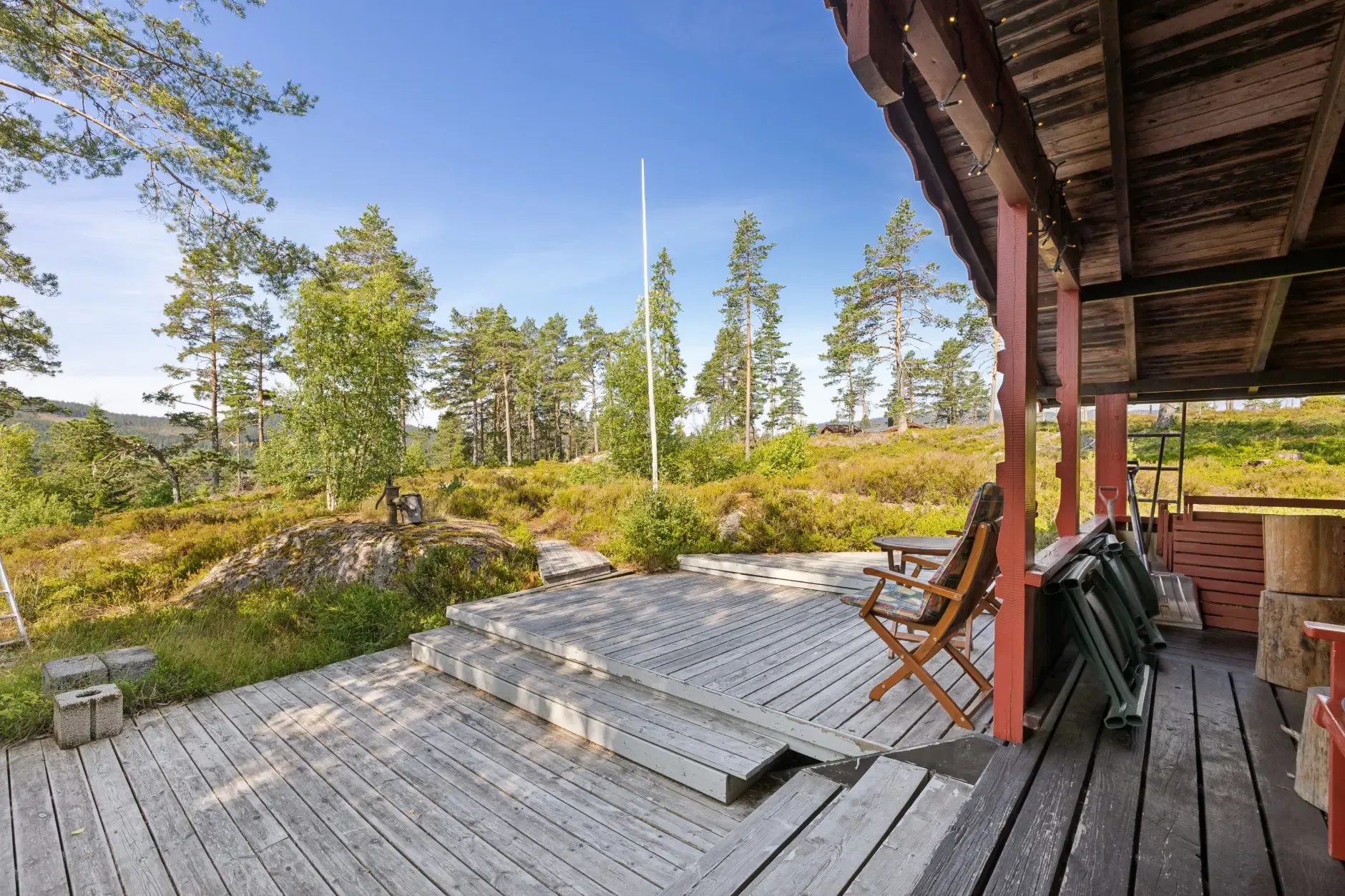 1970s Norwegian Cabin with Rustic Appeal and Two Bedrooms in Kongsberg - View image 23 of 29