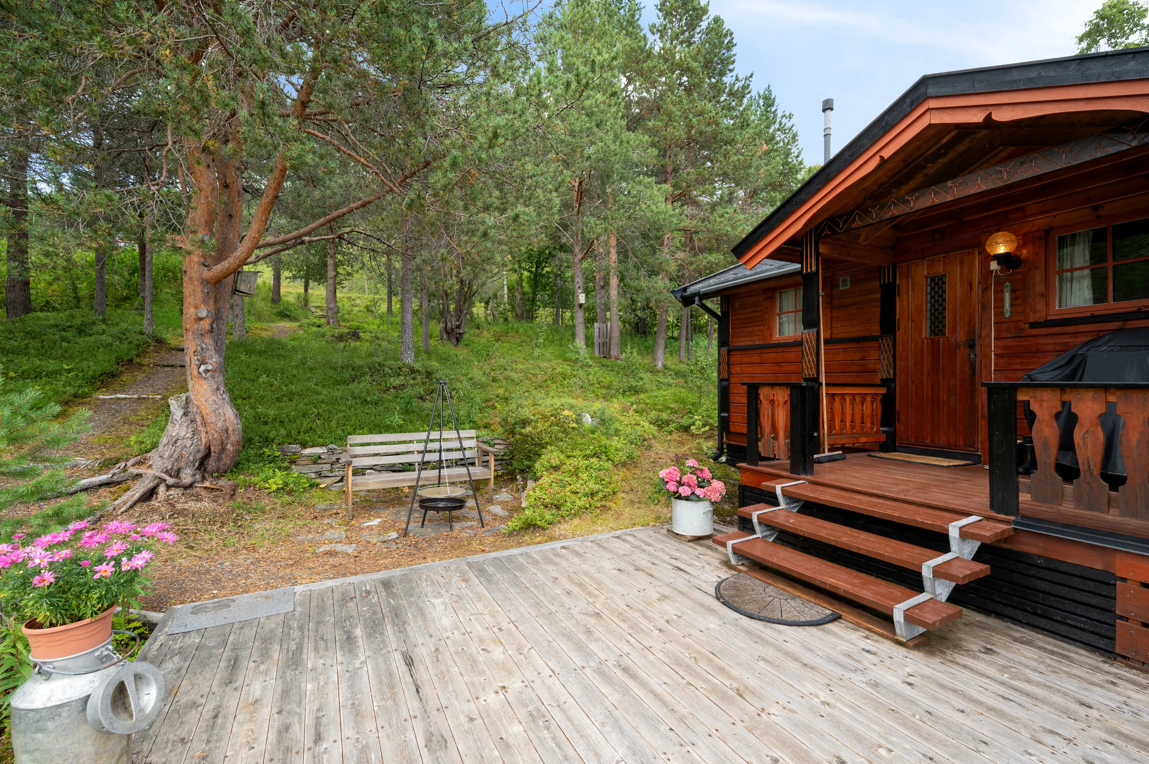 Scandinavian Cabin with Expansive Grounds in Grovfjord, Norway - View image 28 of 46