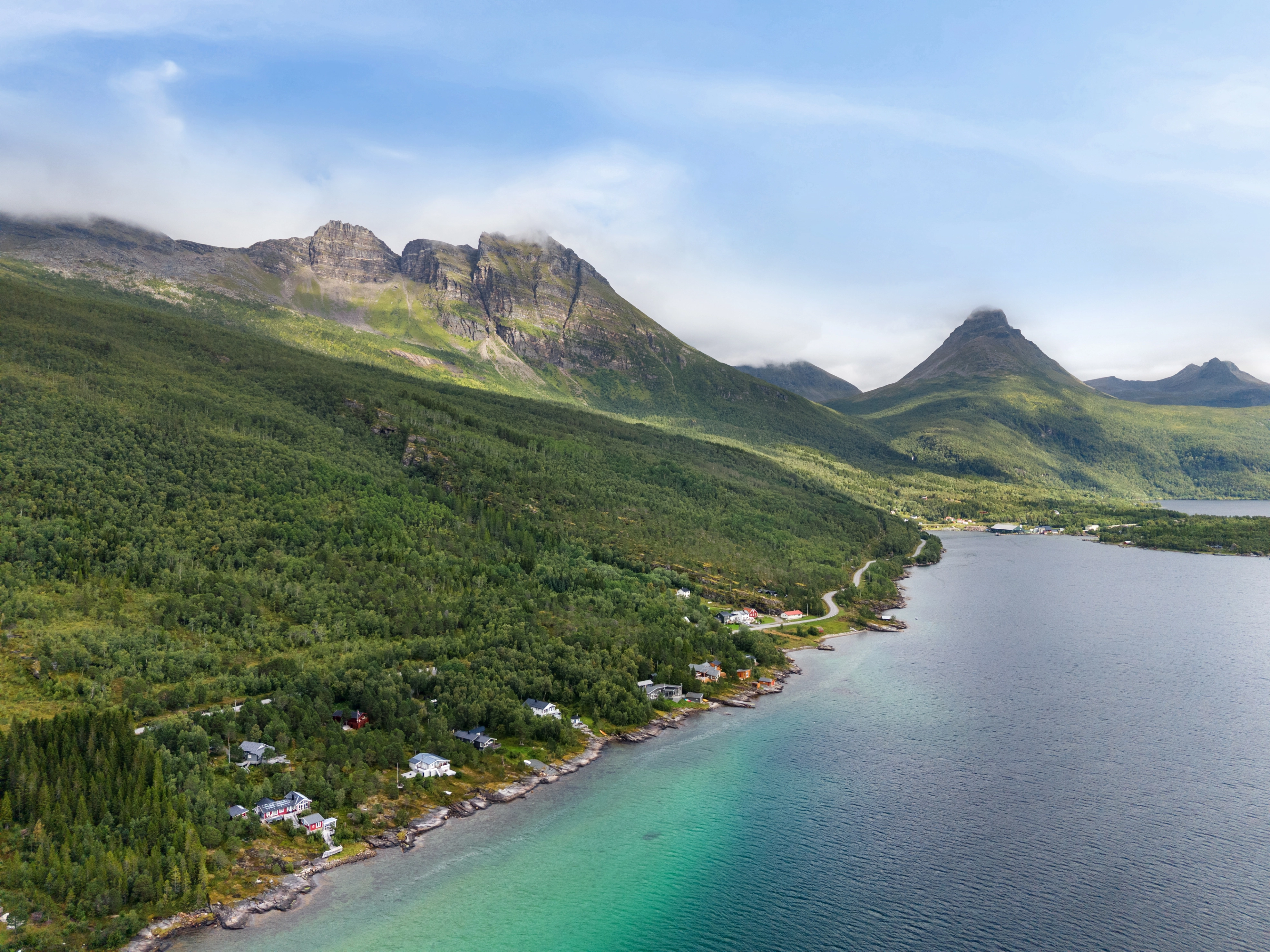 Scandinavian Cabin with Expansive Grounds in Grovfjord, Norway - View image 39 of 46