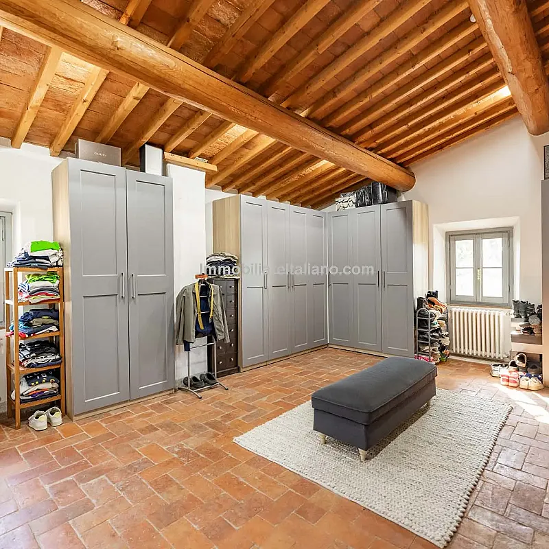 View image 36