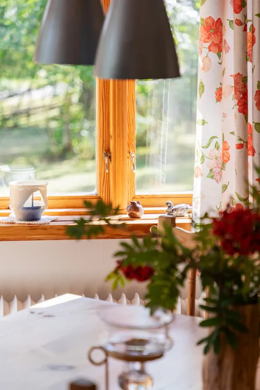 1950s Swedish Cottage with Expansive Grounds and Wood Heating in Furusund - View image 22 of 42
