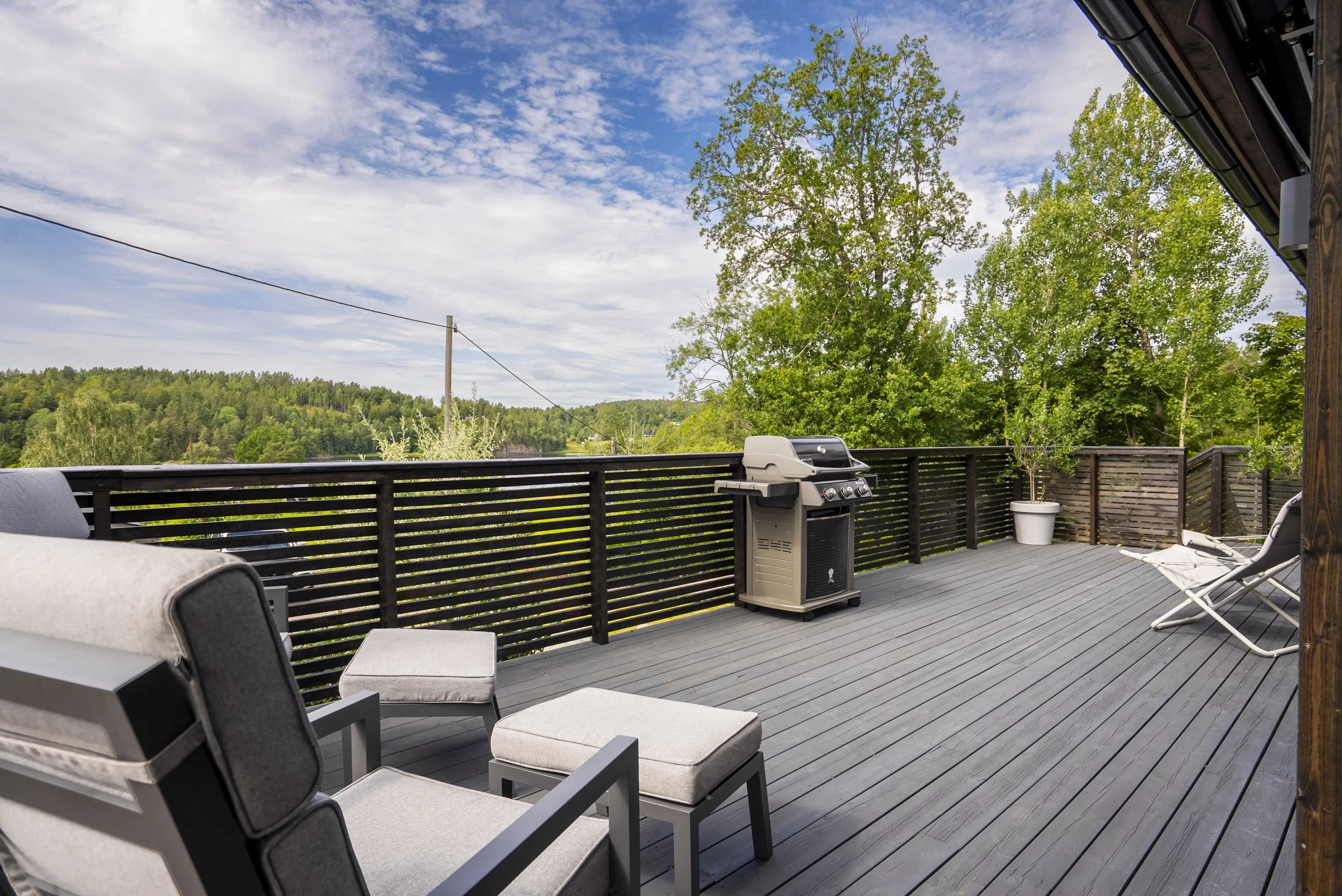 Scandinavian Lakeview Cabin with Modern Comforts in Andebu - View image 36 of 45